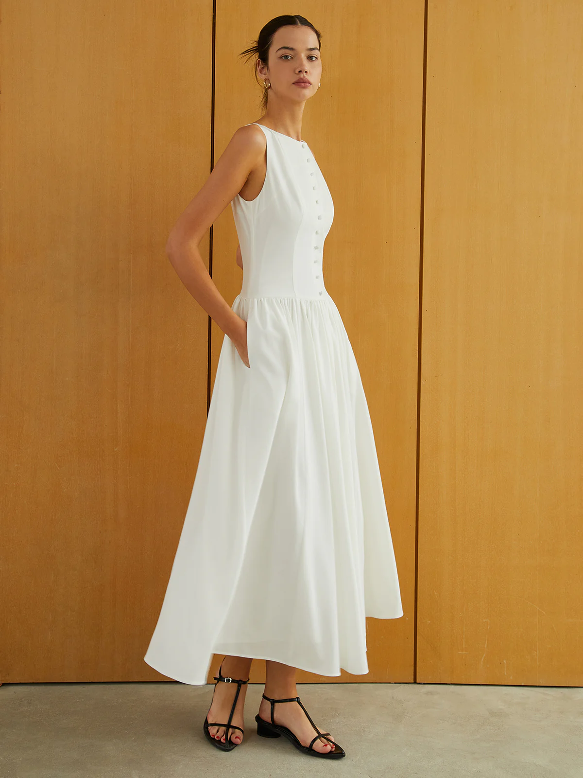 Button-Front Sleeveless Pockets Long Dress - Takermore