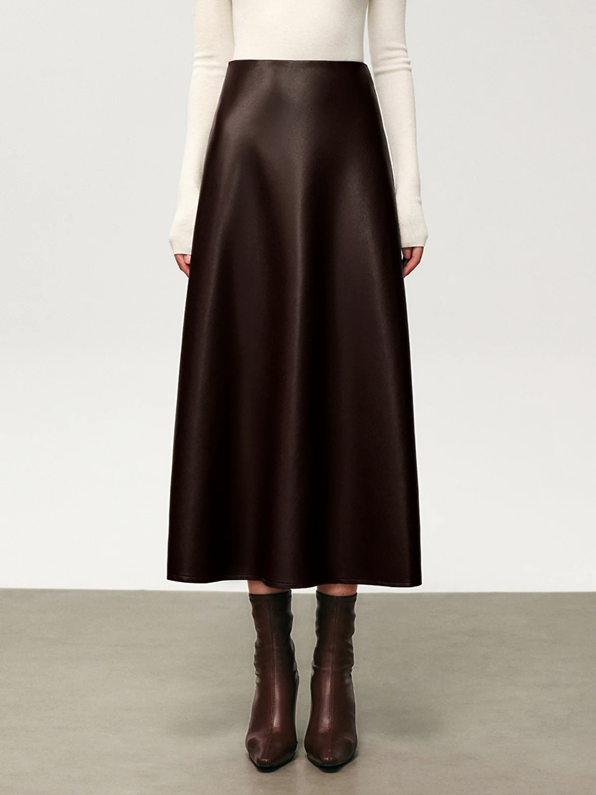 Pleated Faux Leather Midi Skirt - Takermore