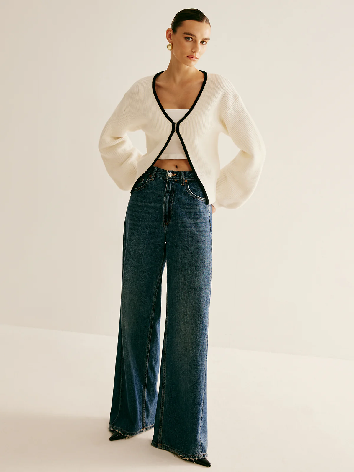 Oversized Contrast Trim Clasp Knit Outwear - Takermore