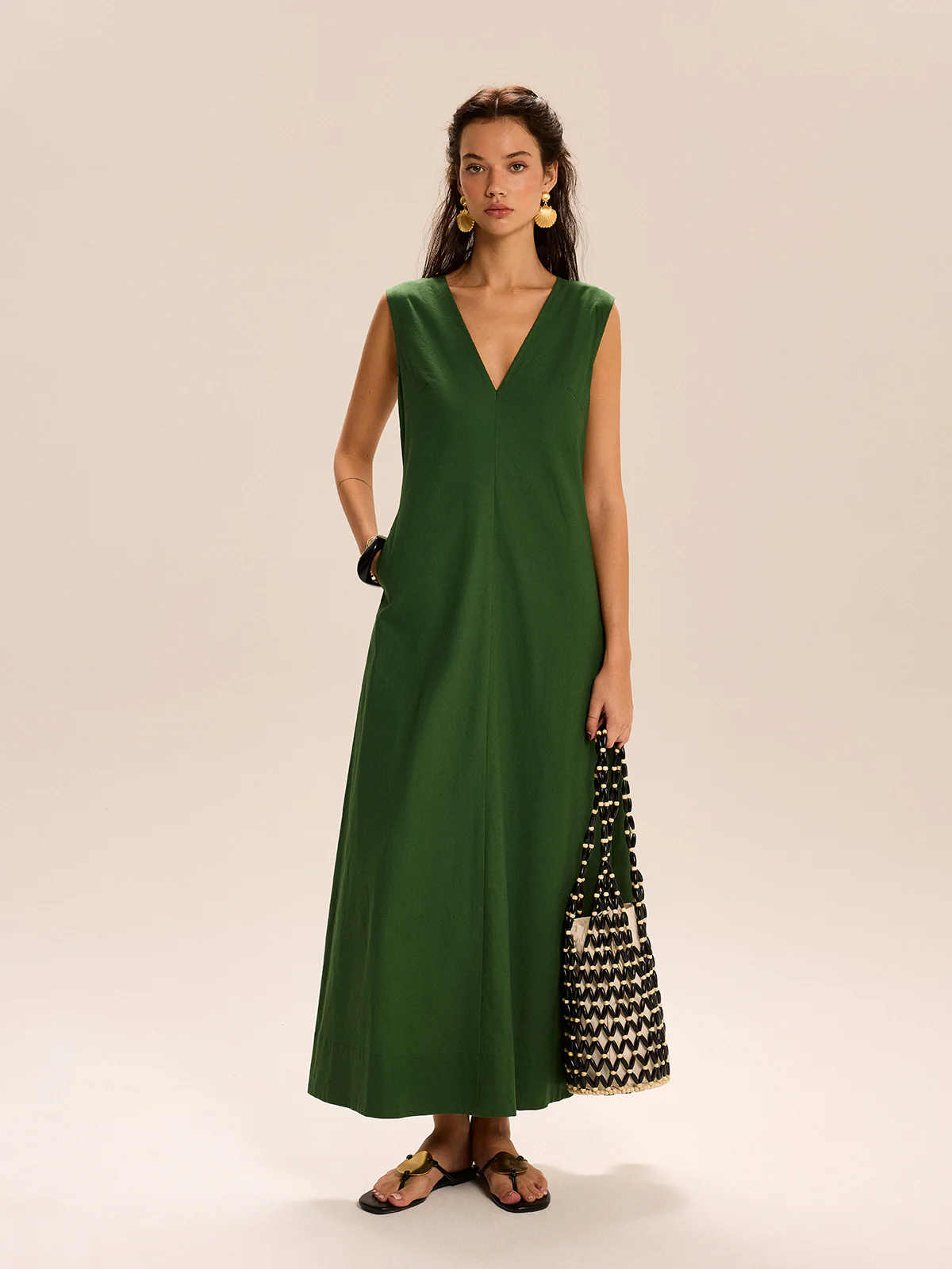 Linen & Cotton Pocketed V-Neck Maxi Dress - Takermore