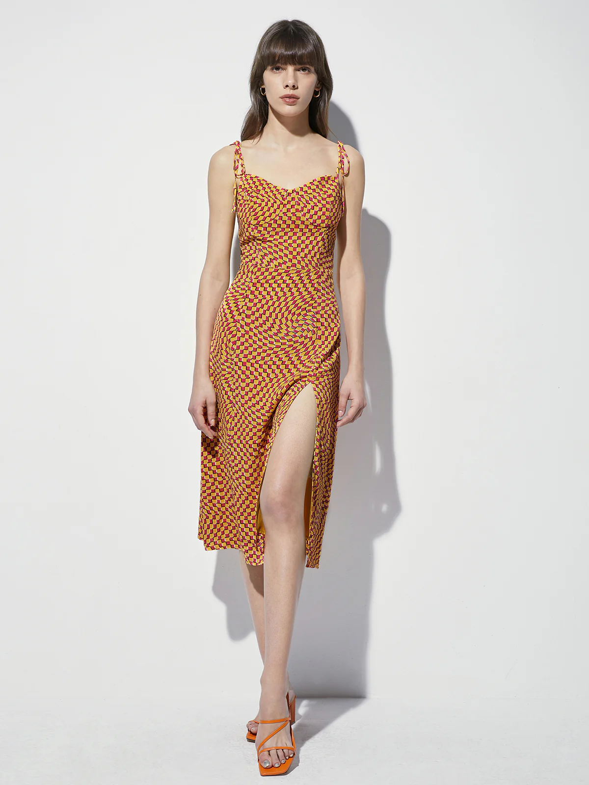 Groovy Contour Sleeveless Off The Shoulder Midi Dress - Takermore