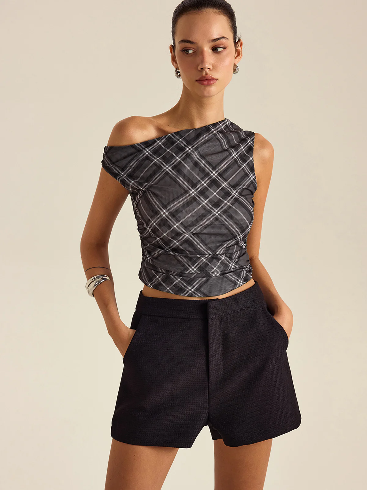 Asymmetrical Plaid Top - Takermore