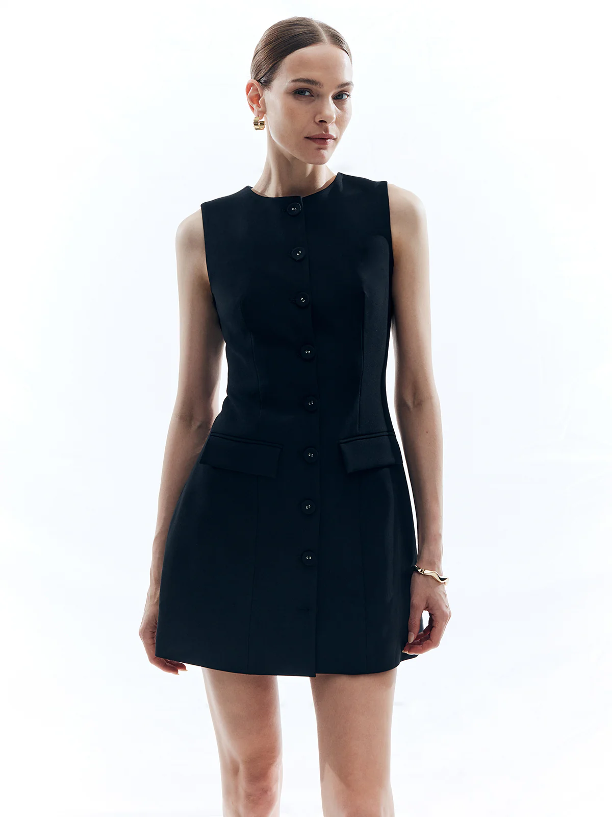 Button Solid Crew Neck Sleeveless Dress - Takermore
