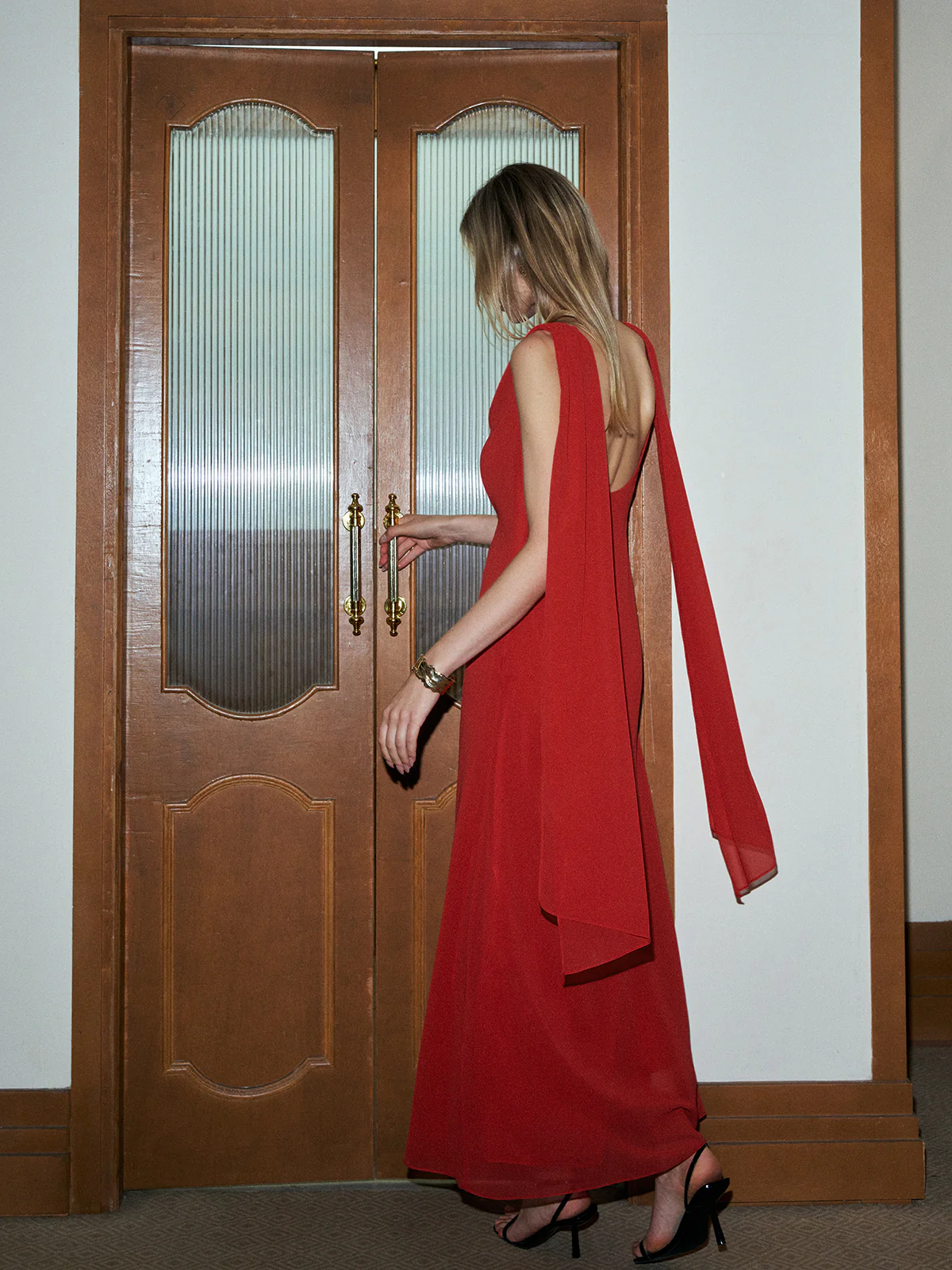 Chiffon Cowl Neck Backless Dress - Takermore