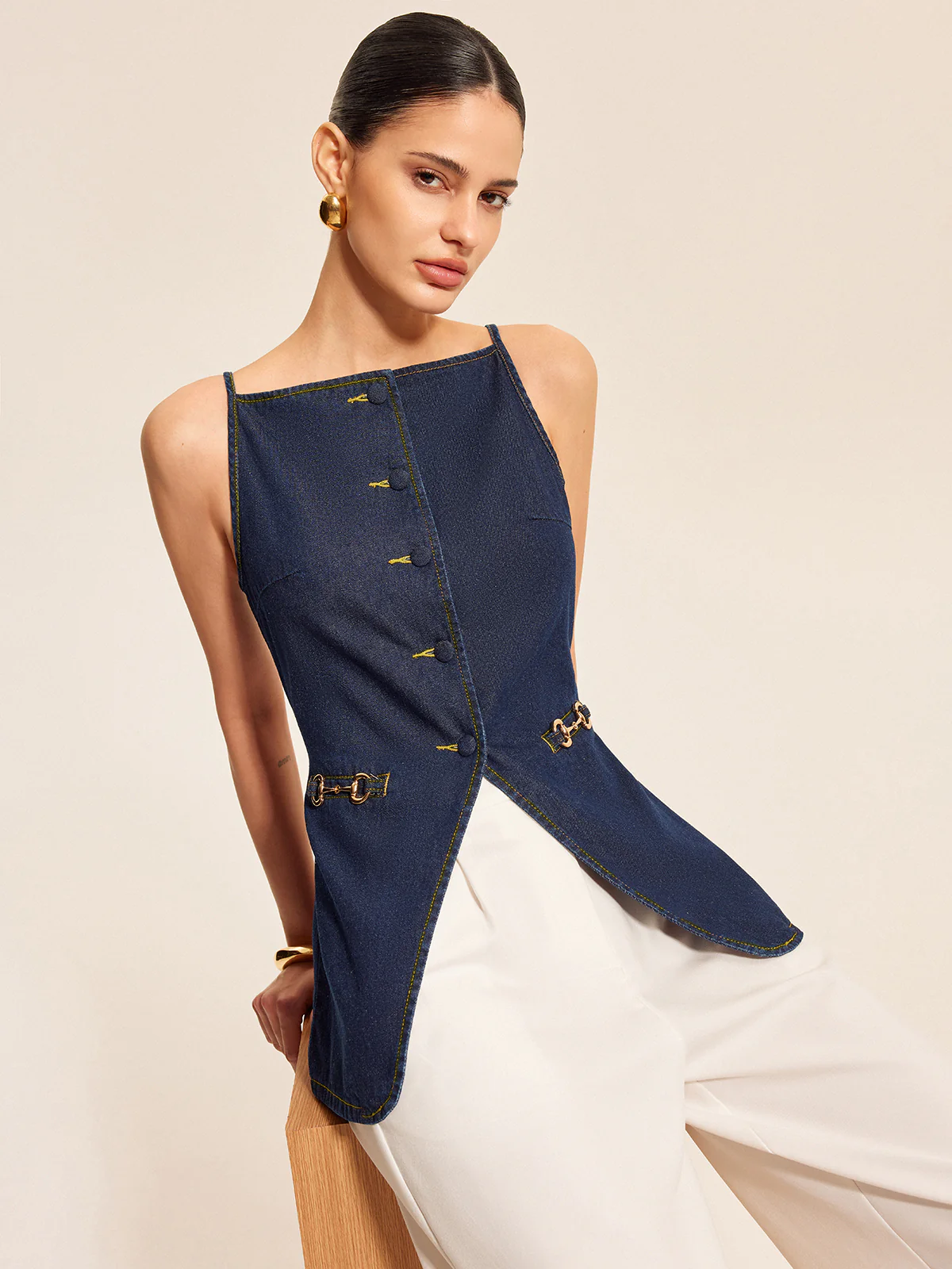 Button Detail Denim Shorts Set With Buckle Accents - Takermore