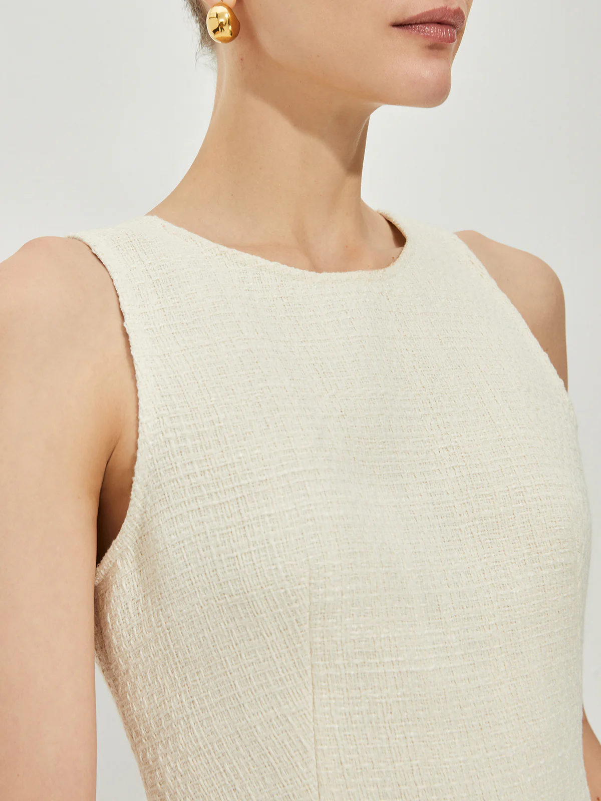 Solid Sleeveless Tweed Shorts Set - Takermore