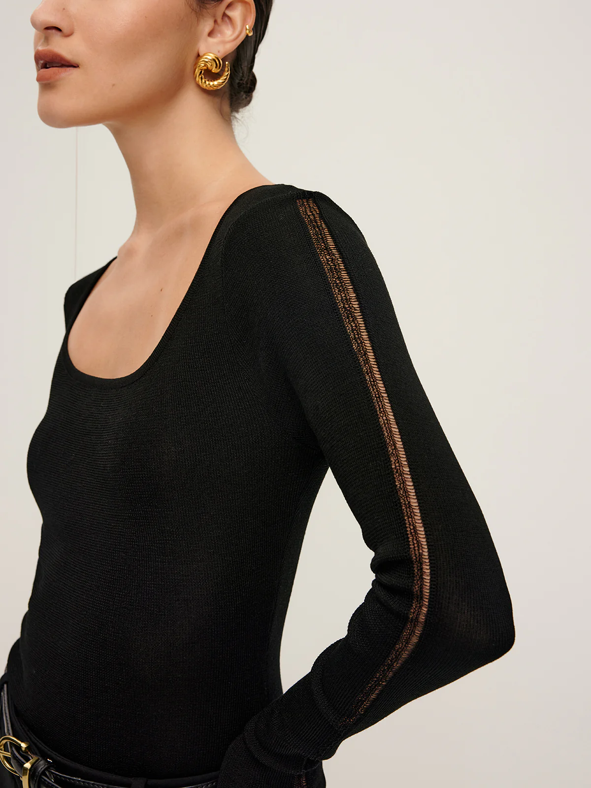 Plain Sheer Piping Knit Top - Takermore
