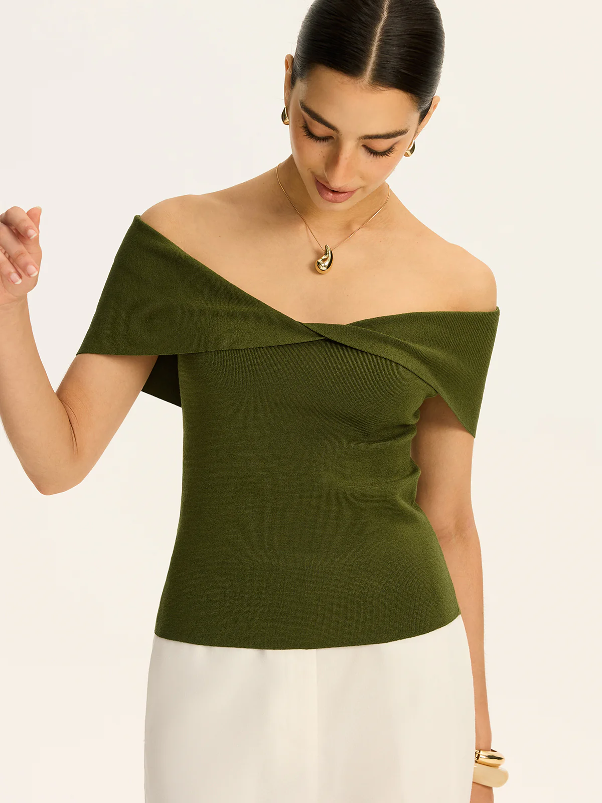 Off-Shoulder Twist-Front Knit Top - Takermore