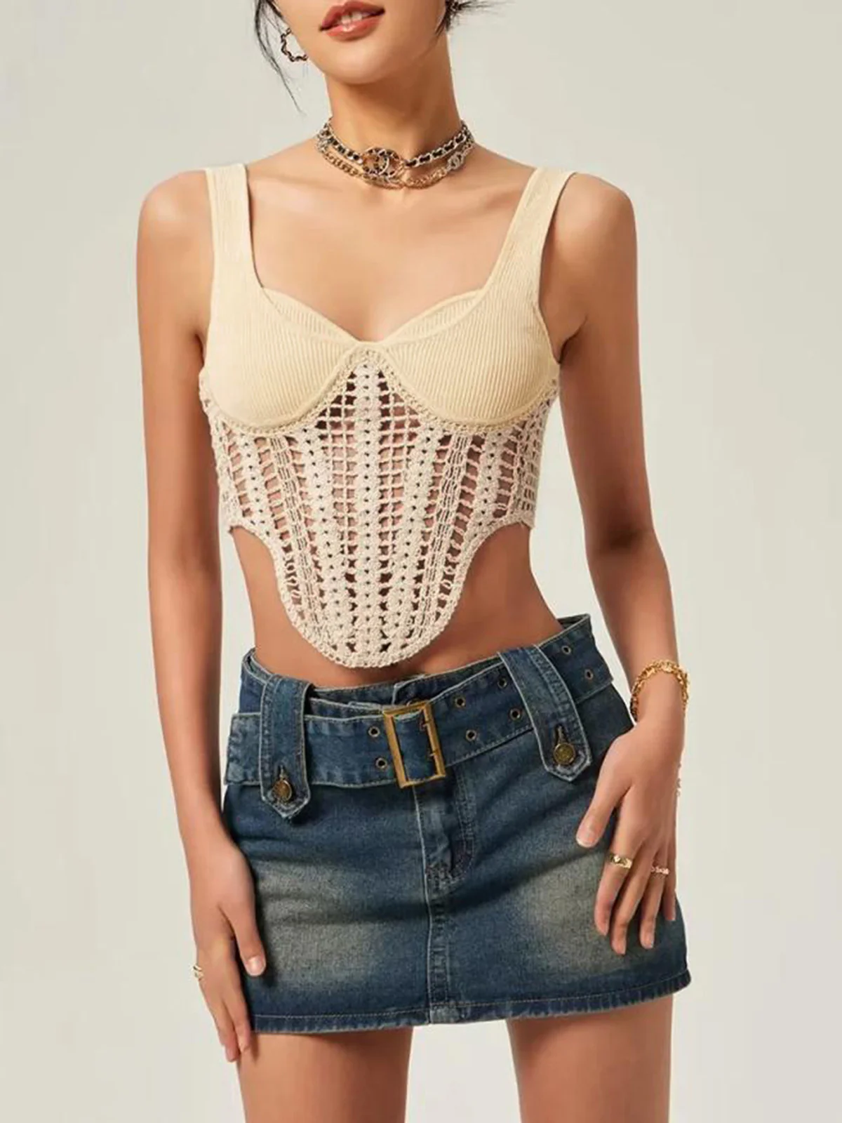 Contour Piping Crochet Crop Top - Takermore
