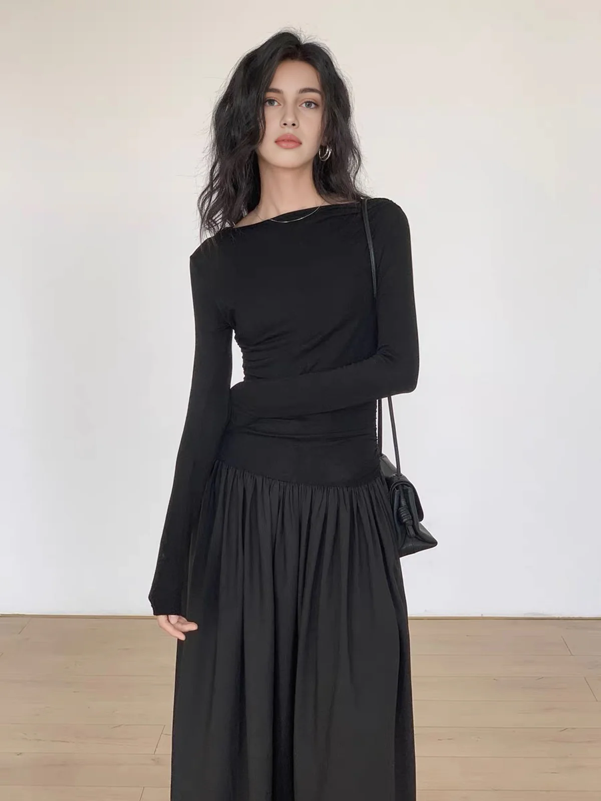 Pleated Patchwork Knit Long Sleeve Midi Dress - Takermore