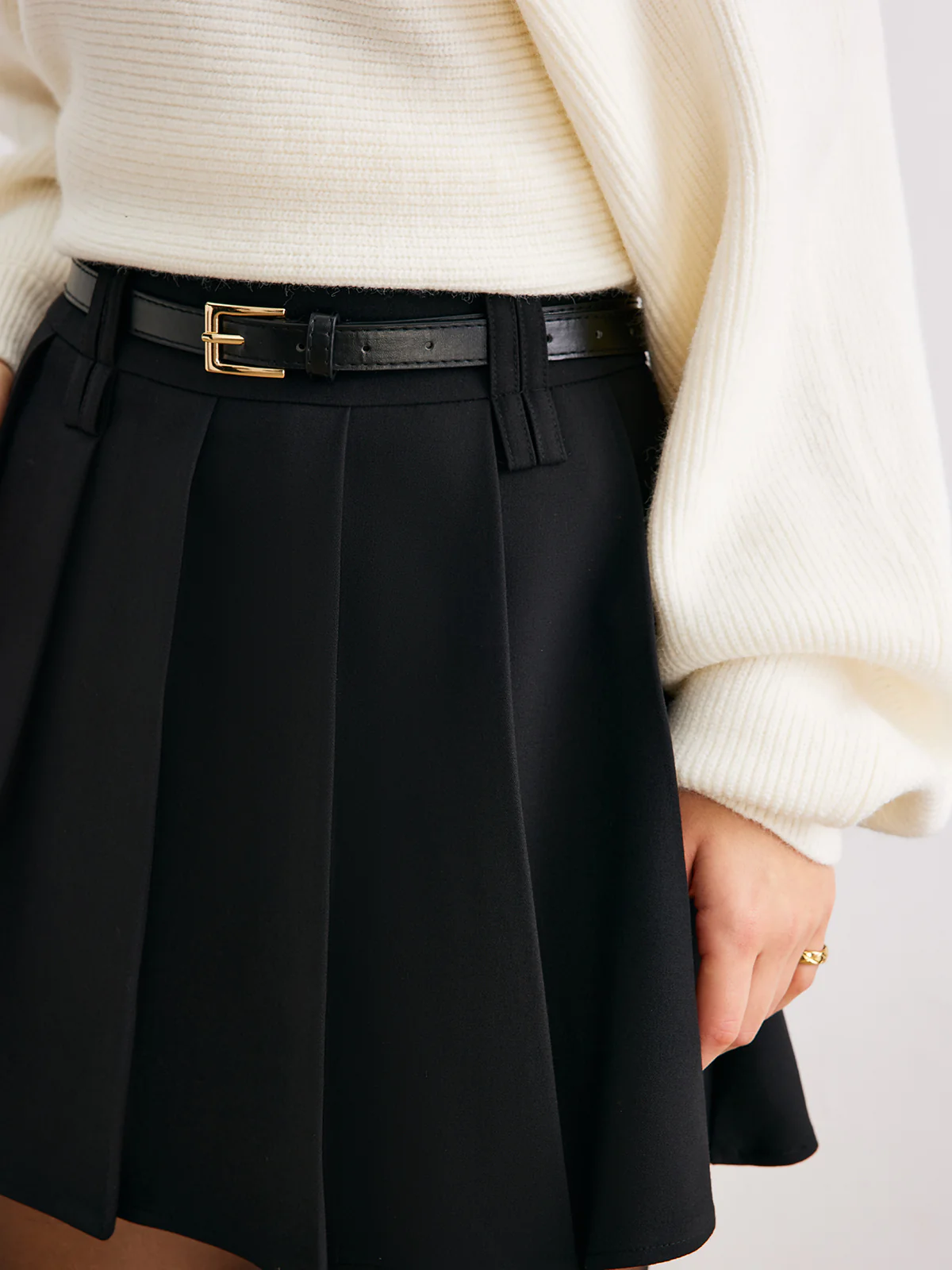 Pleated Mini Skirt Without Belt - Takermore