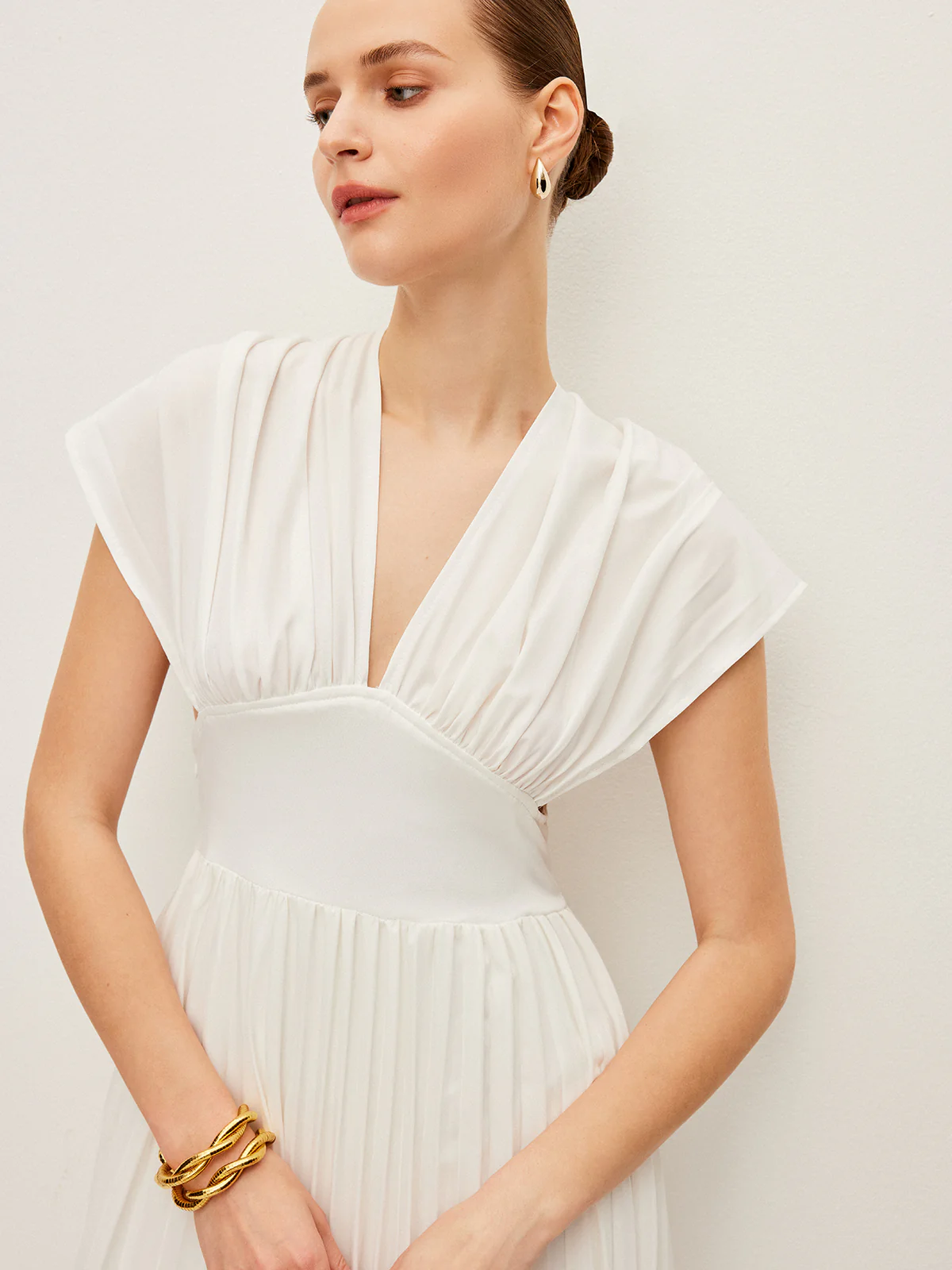 Pleated Cap-Sleeve Dress - Takermore