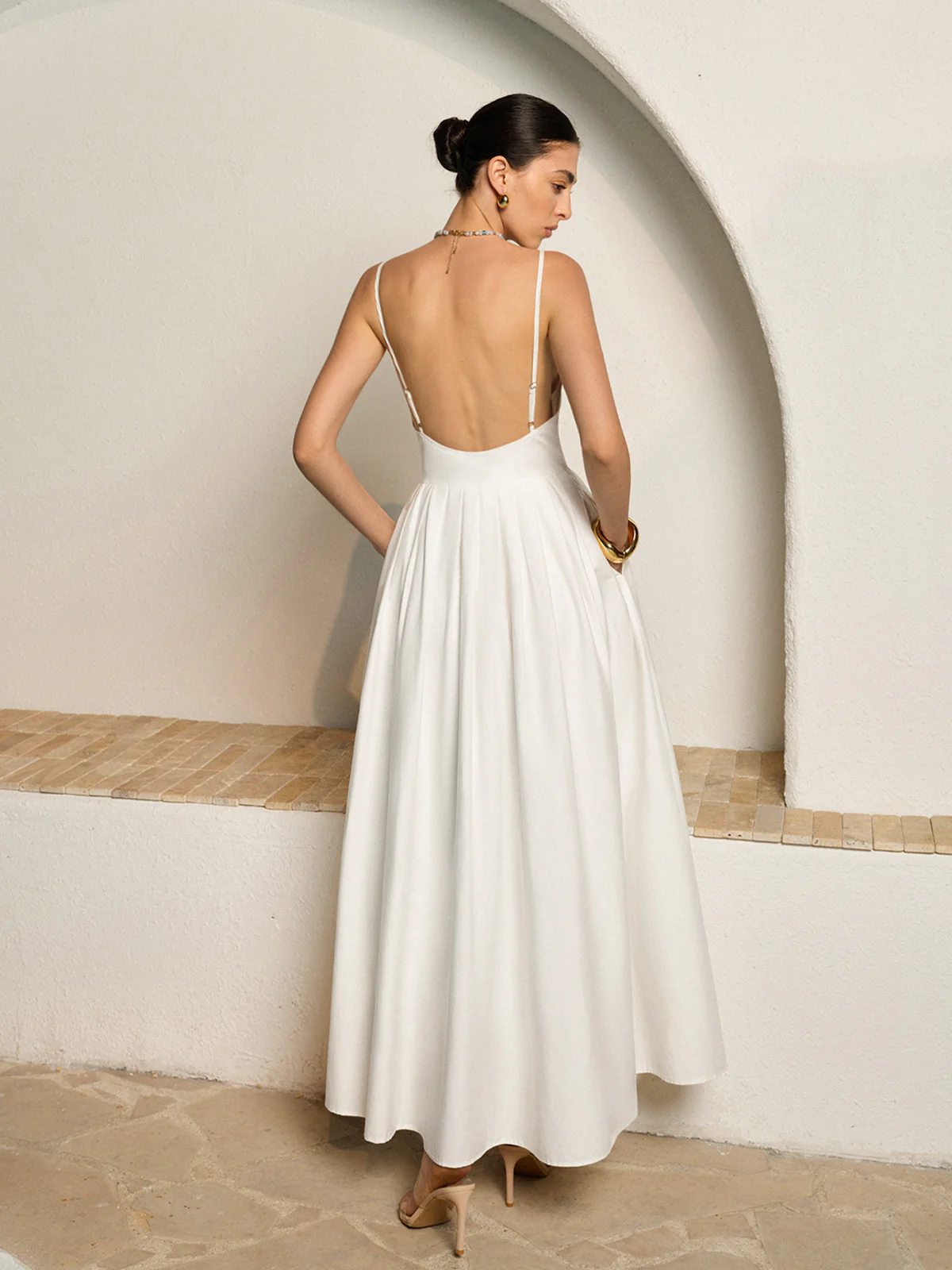 Backless Spaghetti Strap Pleated Dress - Takermore