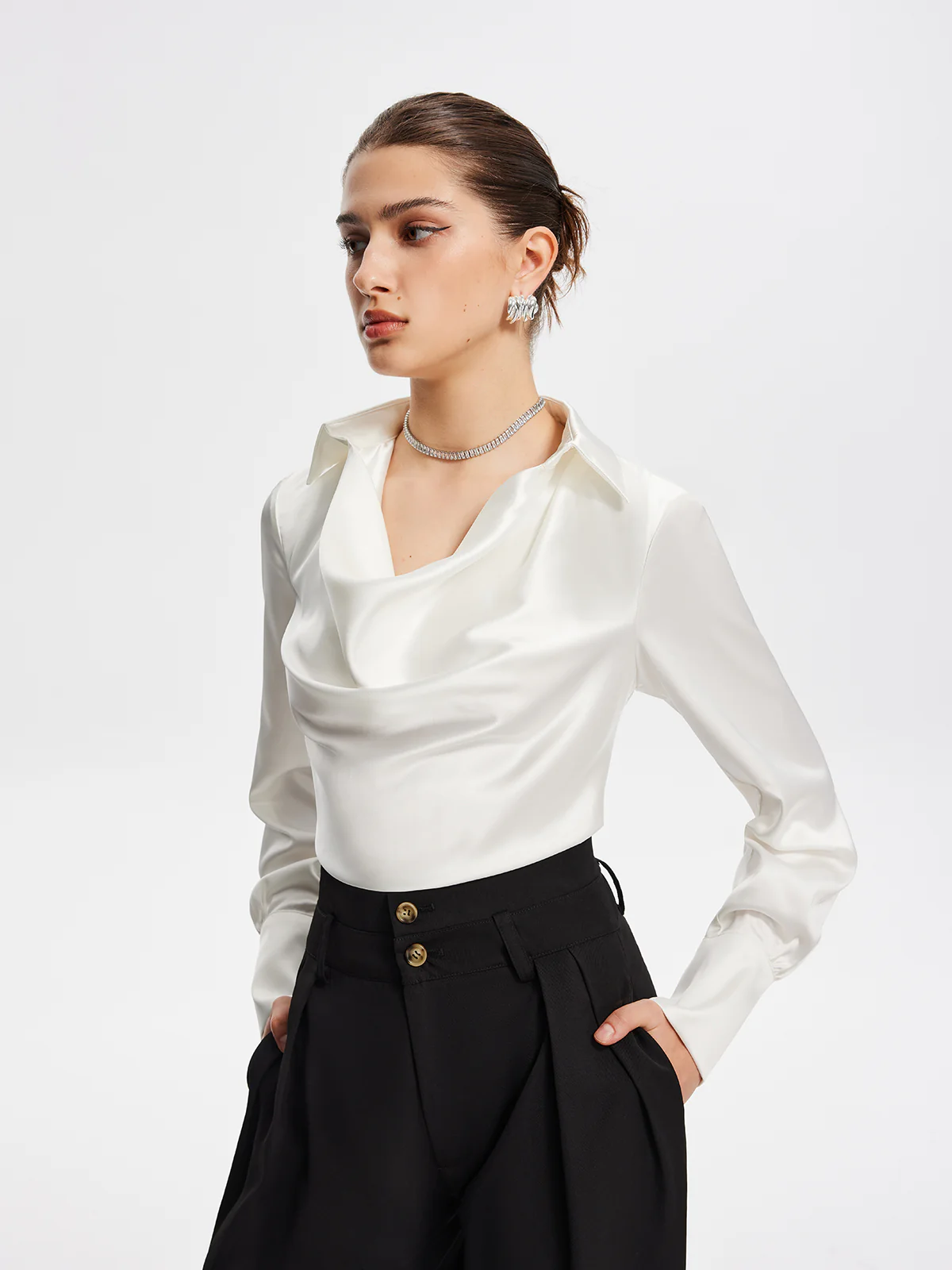 V-Neck Pleated Long Sleeve Blouse - Takermore