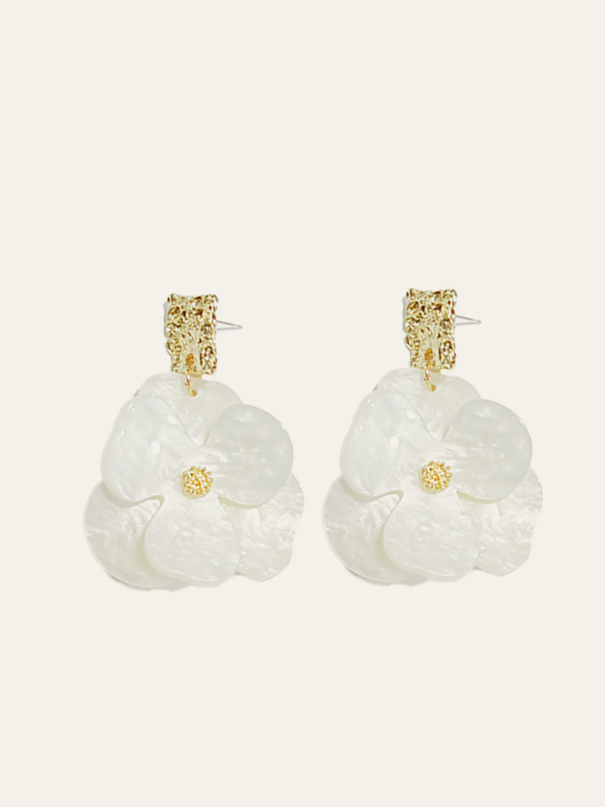 Golden Floral Dangle Earrings - Takermore