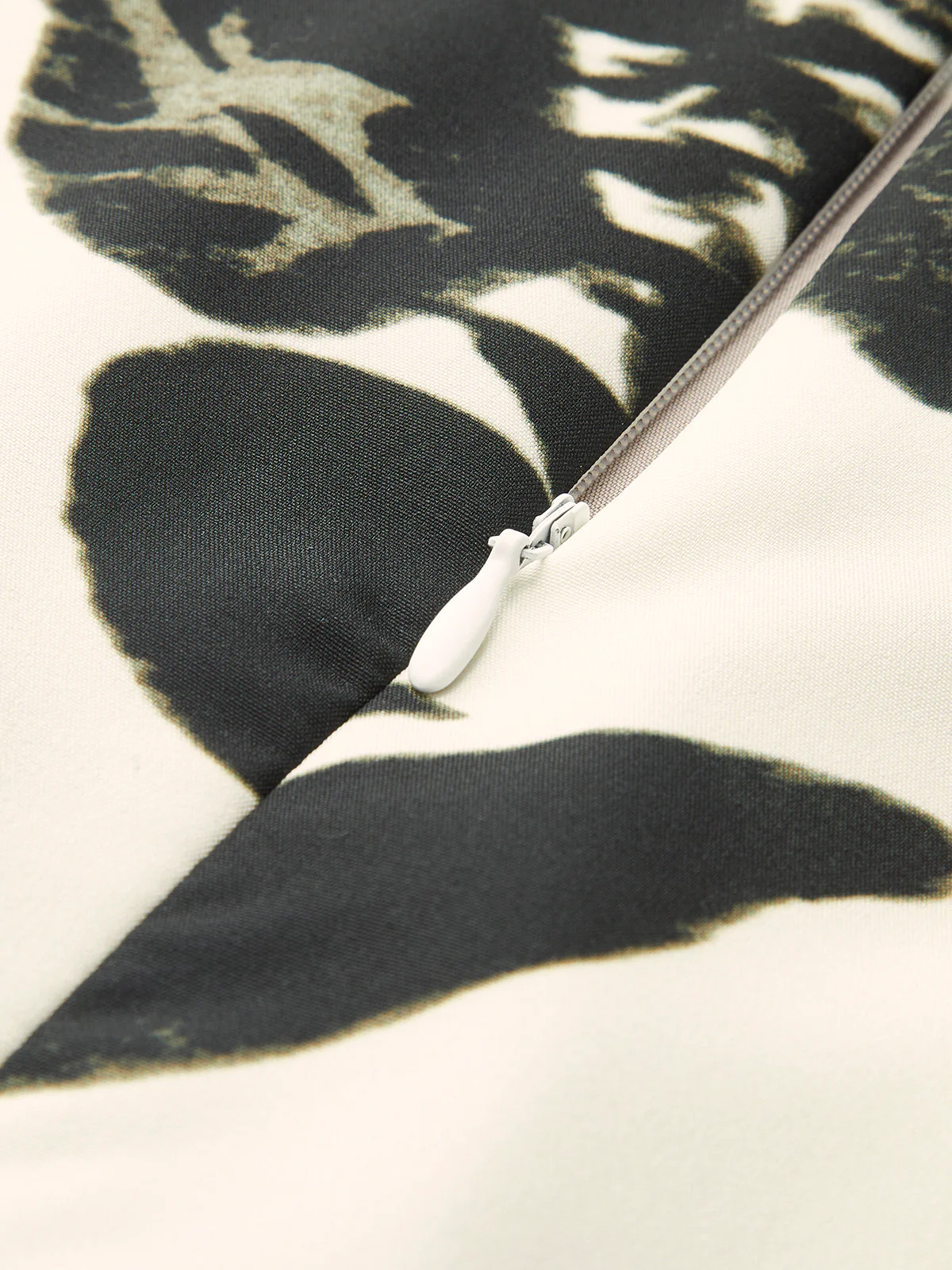 Floral Print Sleeveless Pleated Dress - Takermore