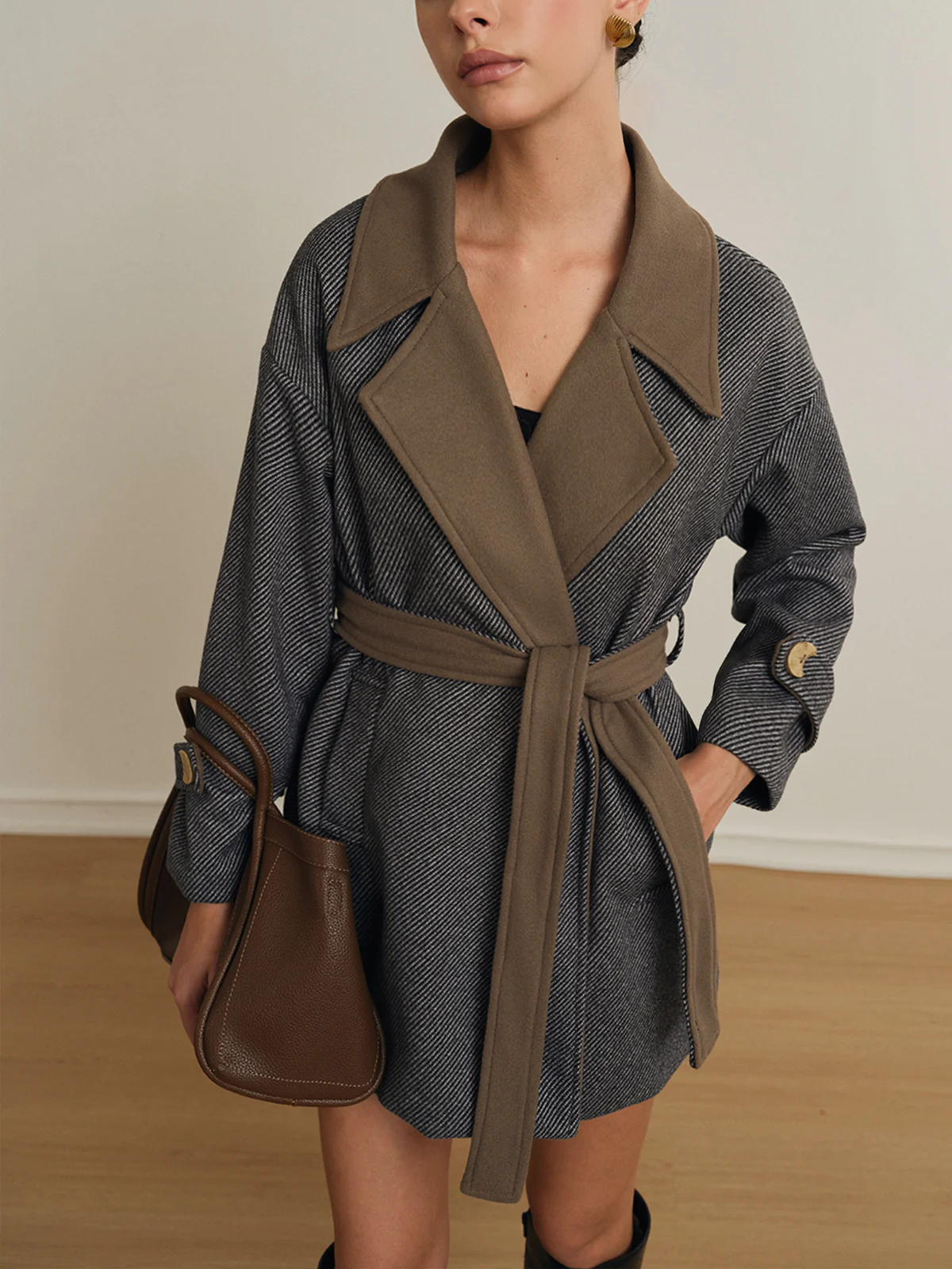 Oversized Contrast Collar Belted Wool Coat - Takermore