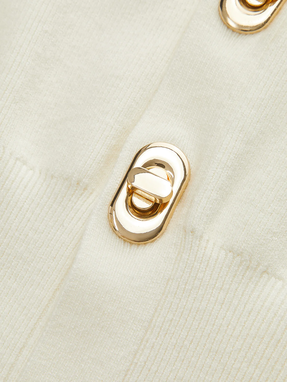 Metal Buttons Knit Vest - Takermore