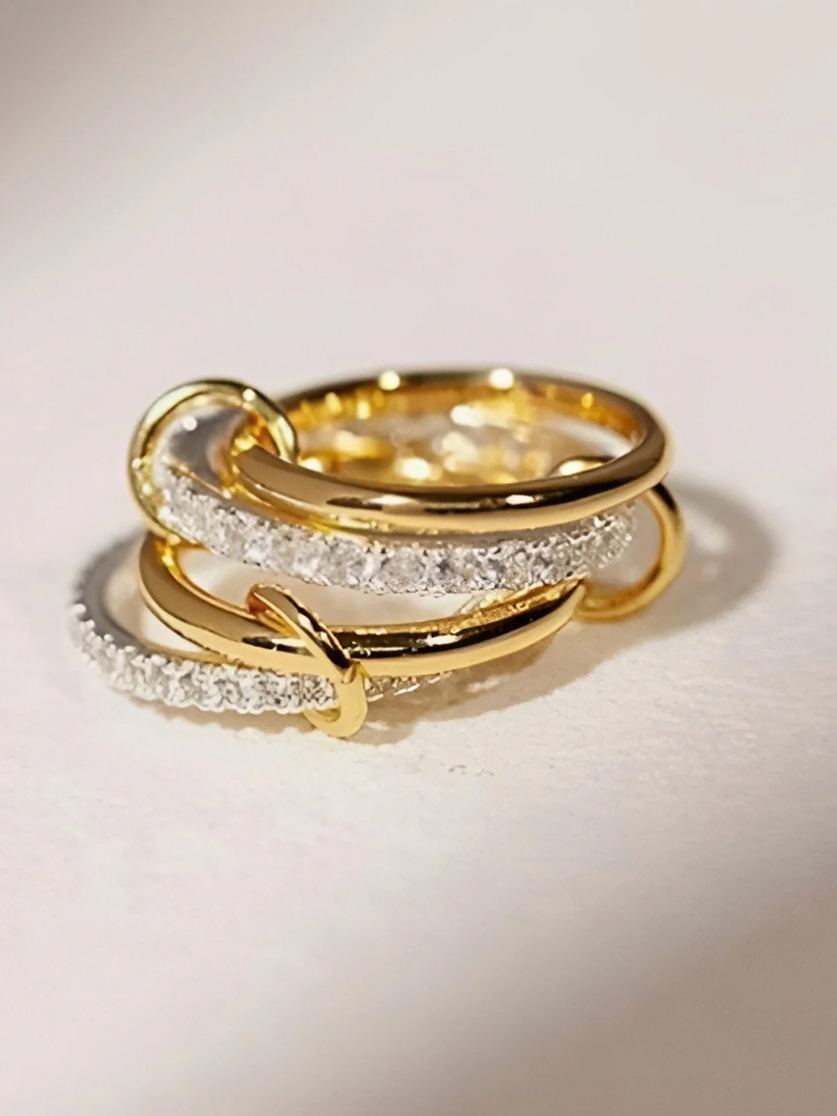 Interlocking Full-Set Cubic Zirconia Rings - Takermore