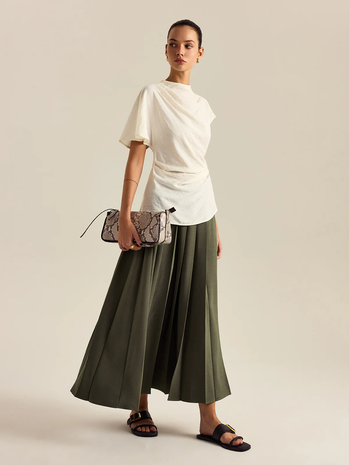 Pleated Midi Skirt with Side Slit - Takermore