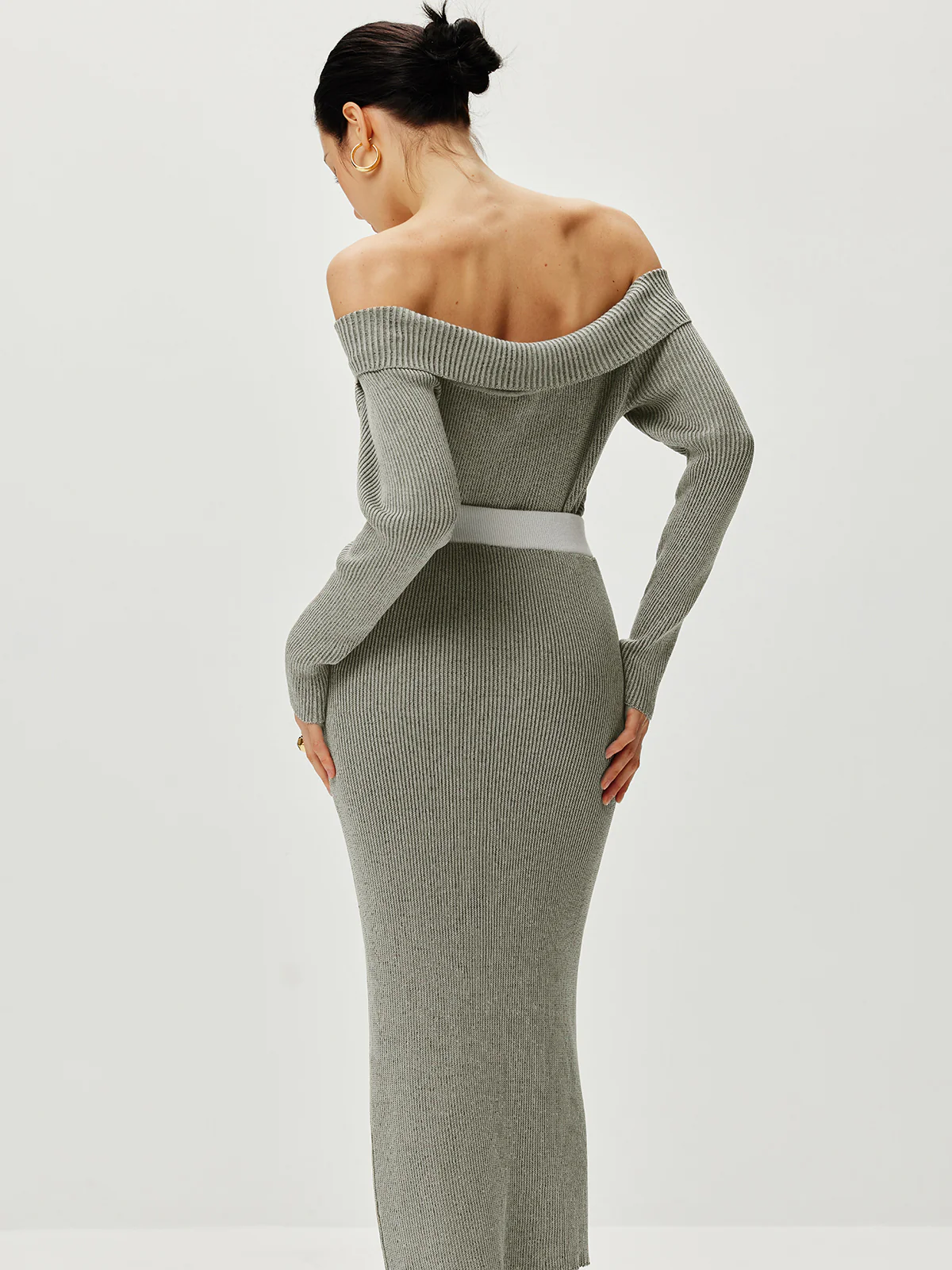 Contrast Trim Off Shoulder Cardigan - Takermore