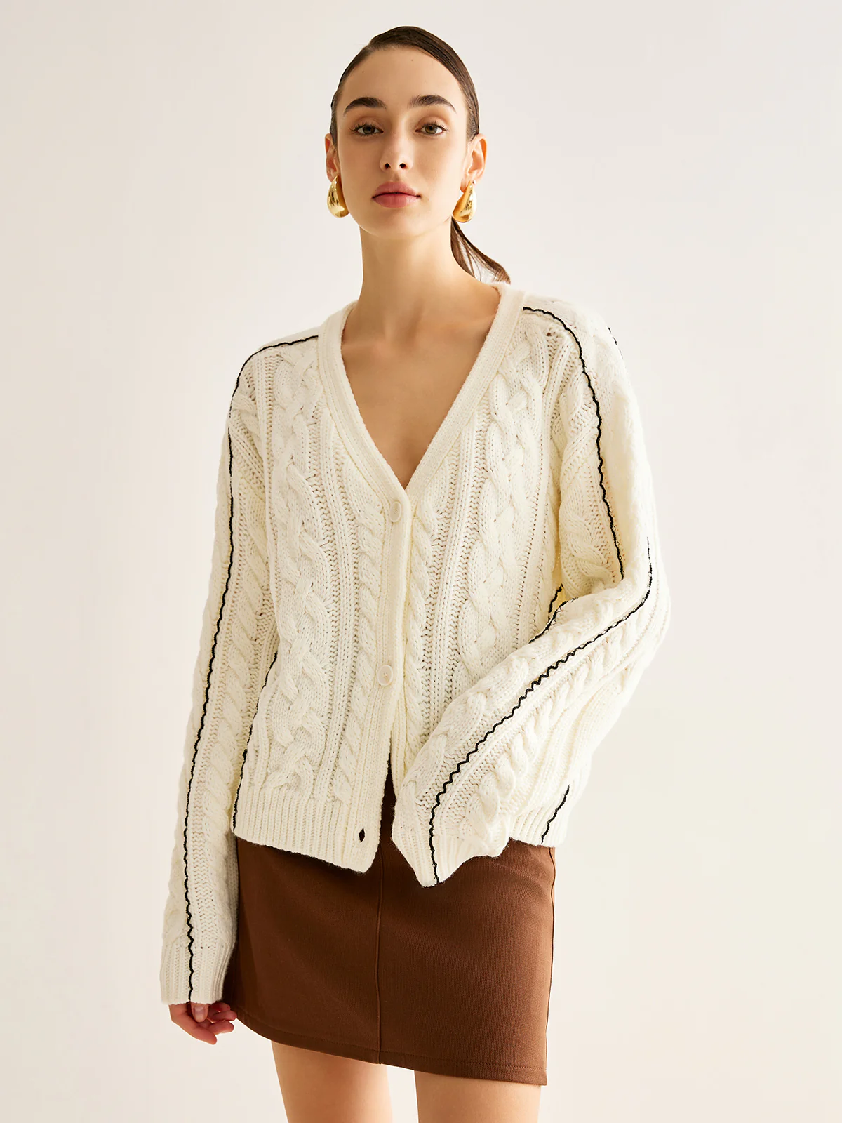 Contrast Binding Button Cardigan - Takermore