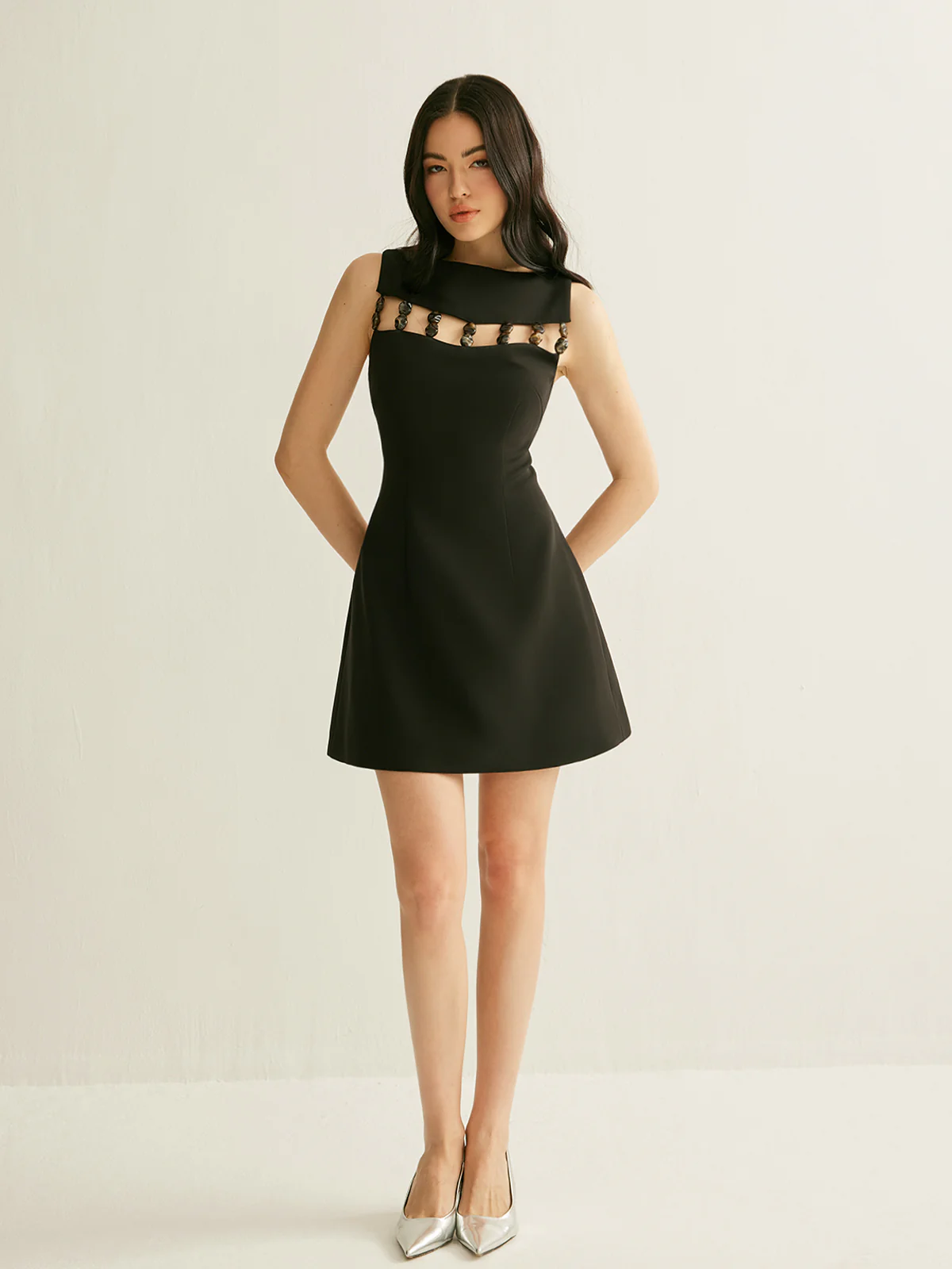 Beaded Cut-out Sleeveless Dress - Takermore