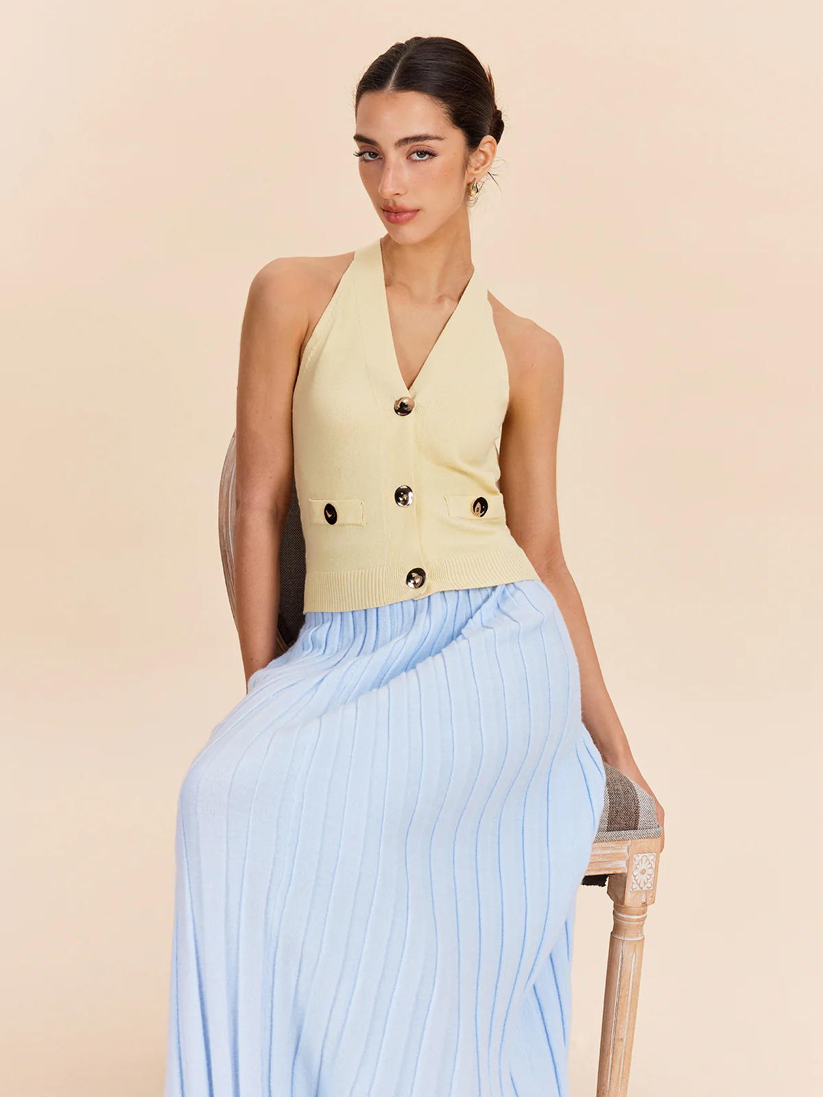 Halter Neck Ribbed Knit Vest With Decor Pockets - Takermore