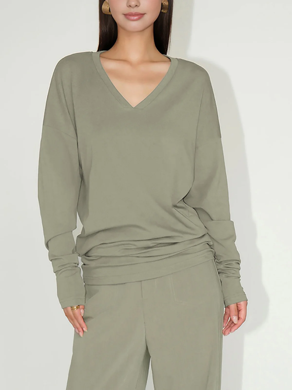 Minimalist V-Neck Draped Top - Takermore