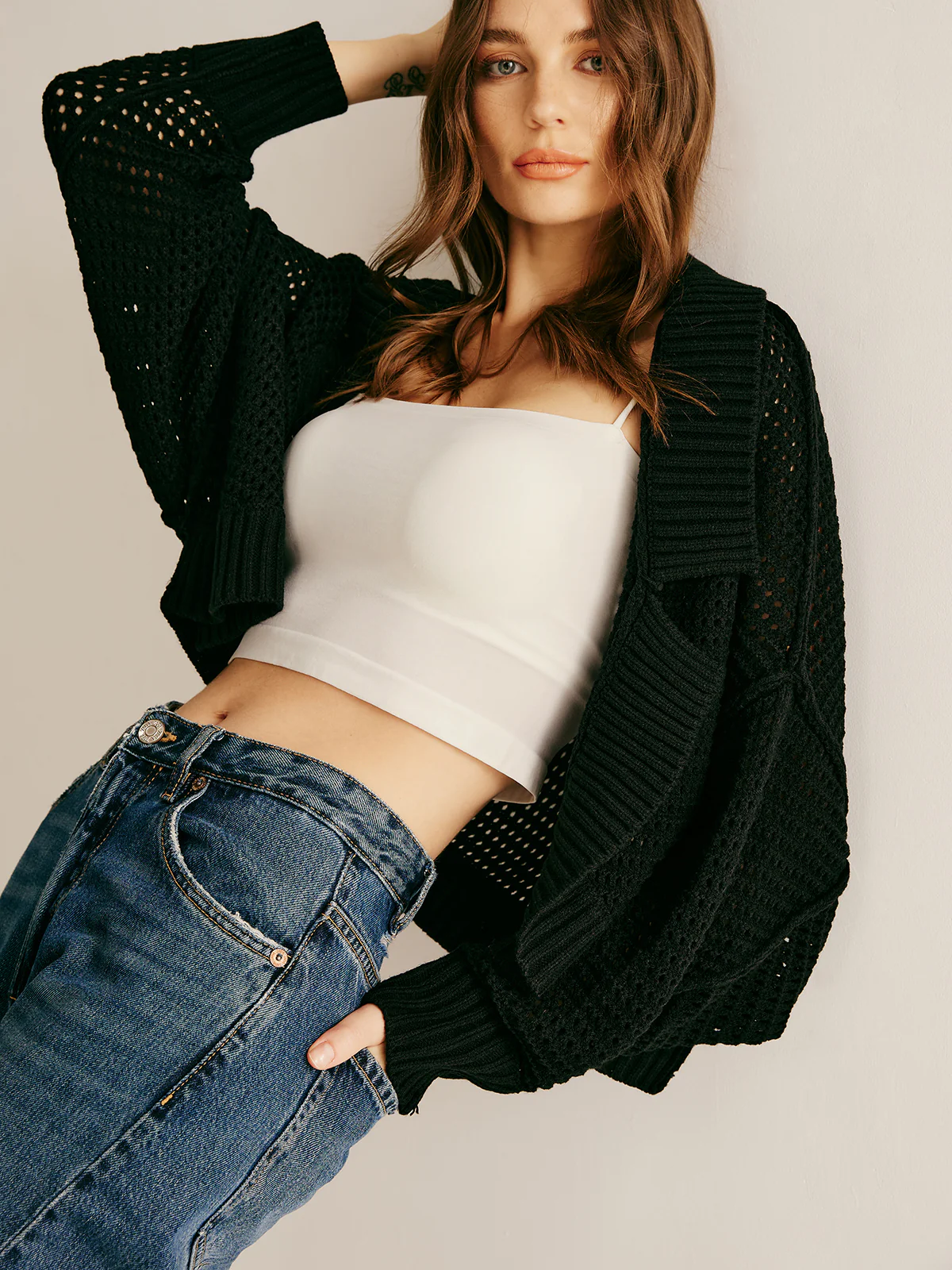 Plain Hollow Versatile Cardigan - Takermore