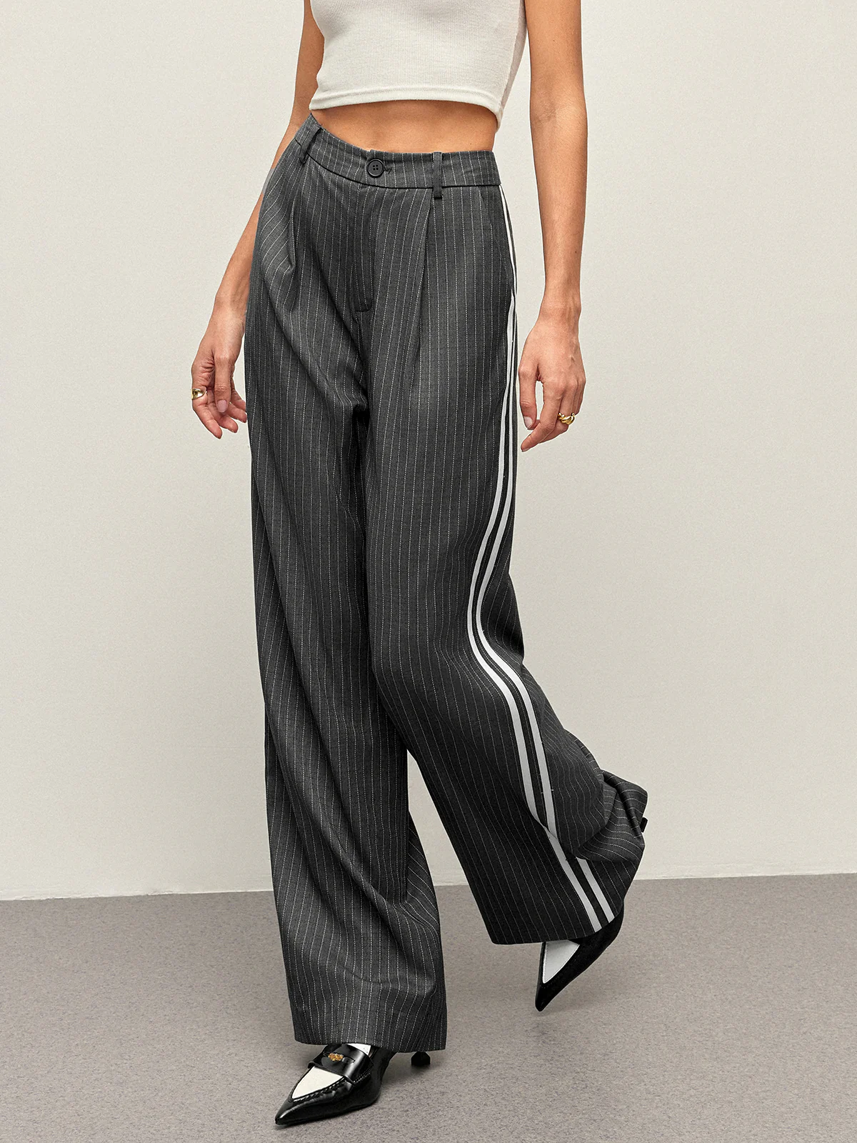 Mid-Waist Striped Panel Pants - Takermore
