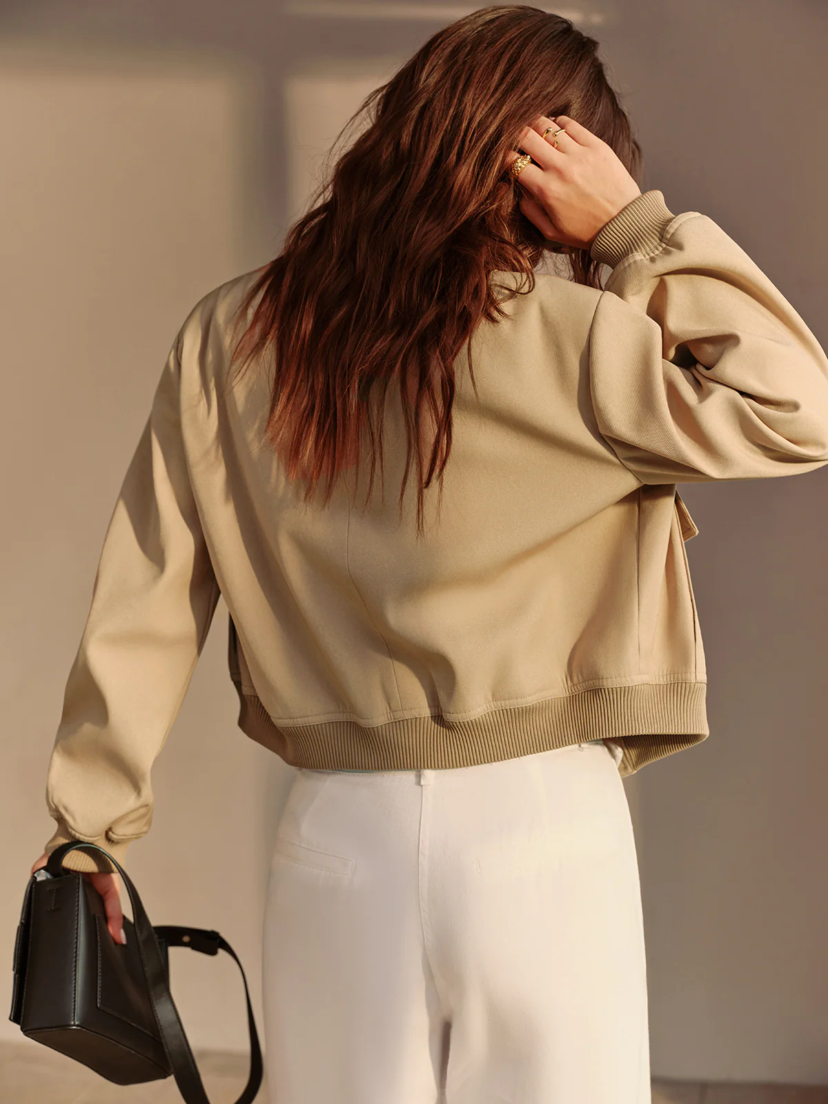 Round Neck Pockets Jacket - Takermore