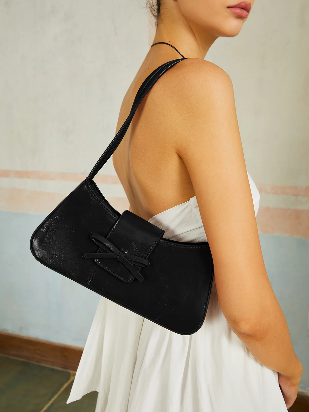 Cara Bow Armpit Bag - Takermore