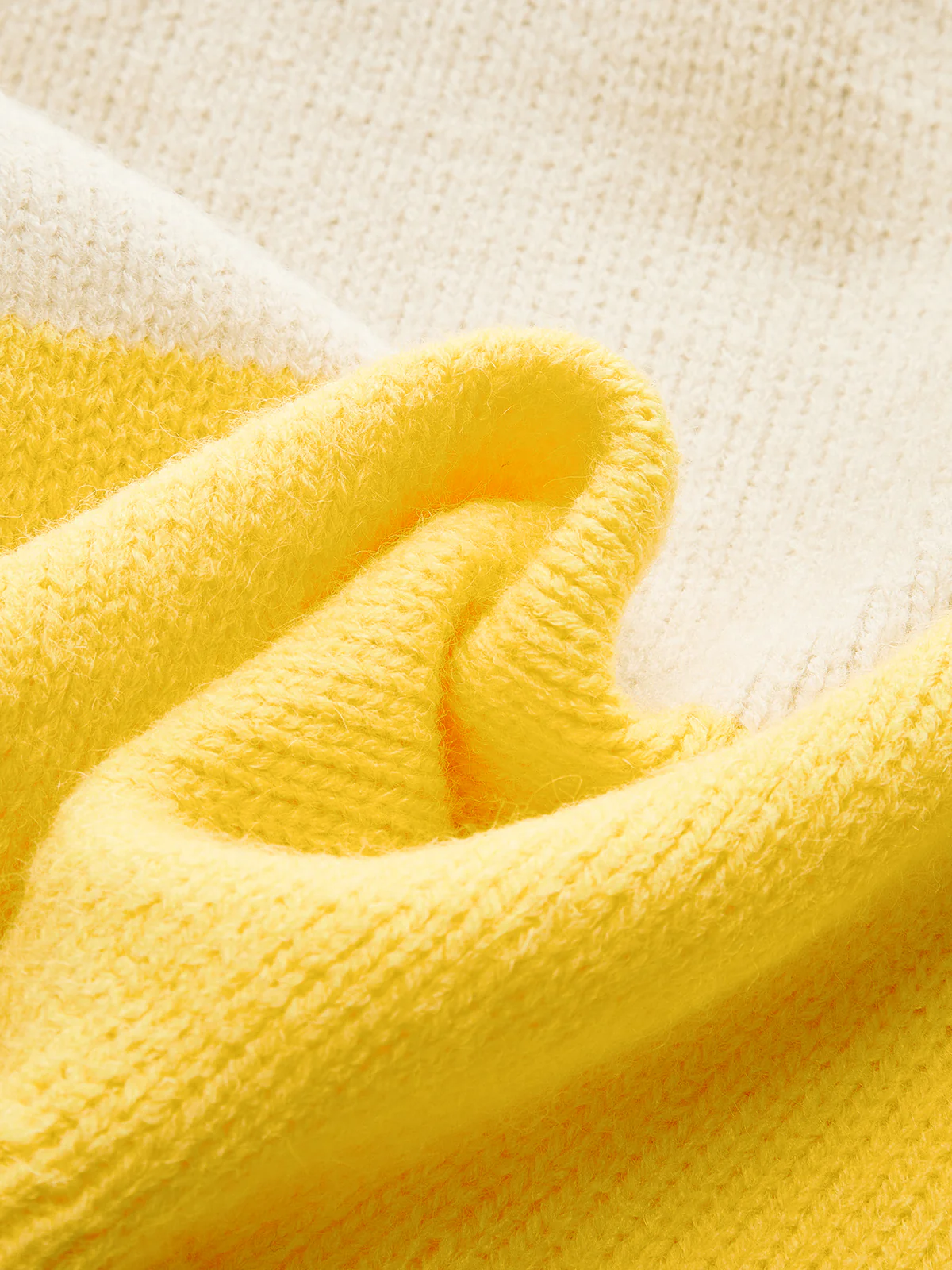 Knitted Colorblock Sweater Vest - Takermore