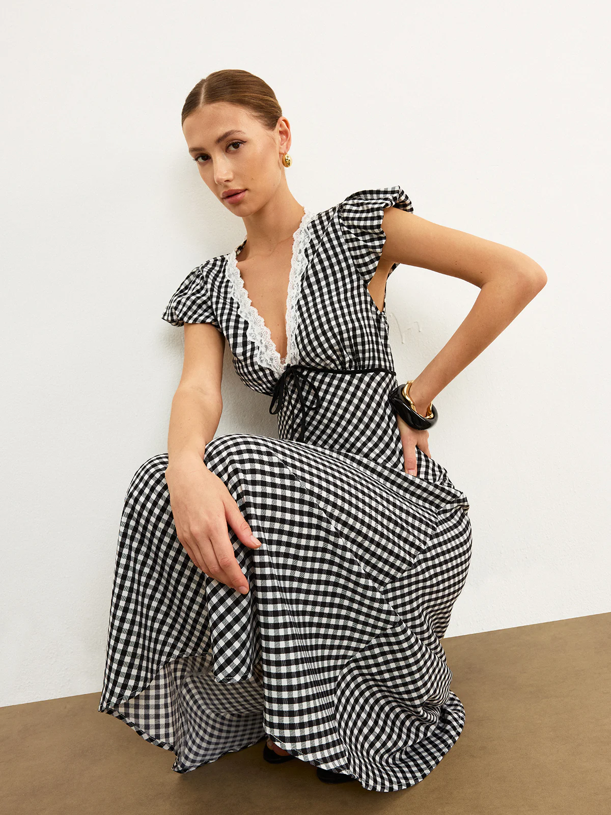 Gingham Lace-Trimmed Midi Dress with Flutter Sleeves - Takermore