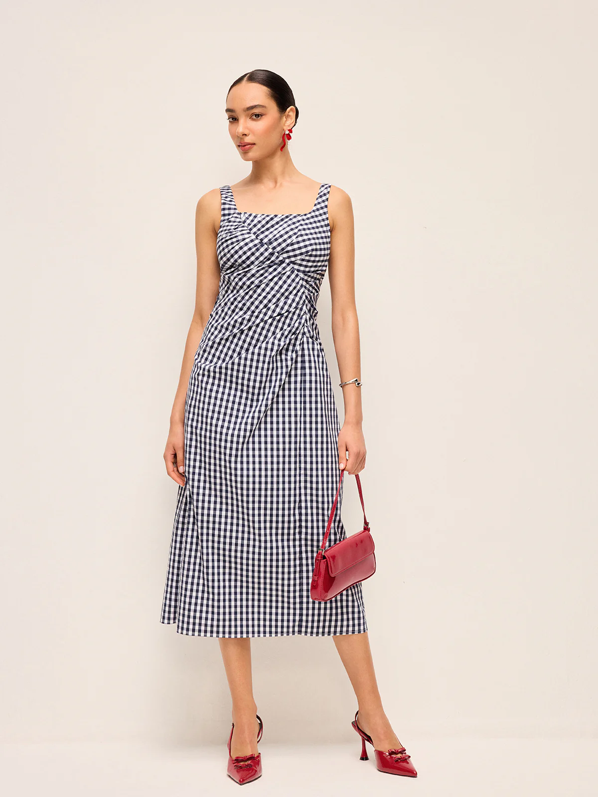 Sleeveless Gingham Dress With Asymmetric Pleats - Takermore