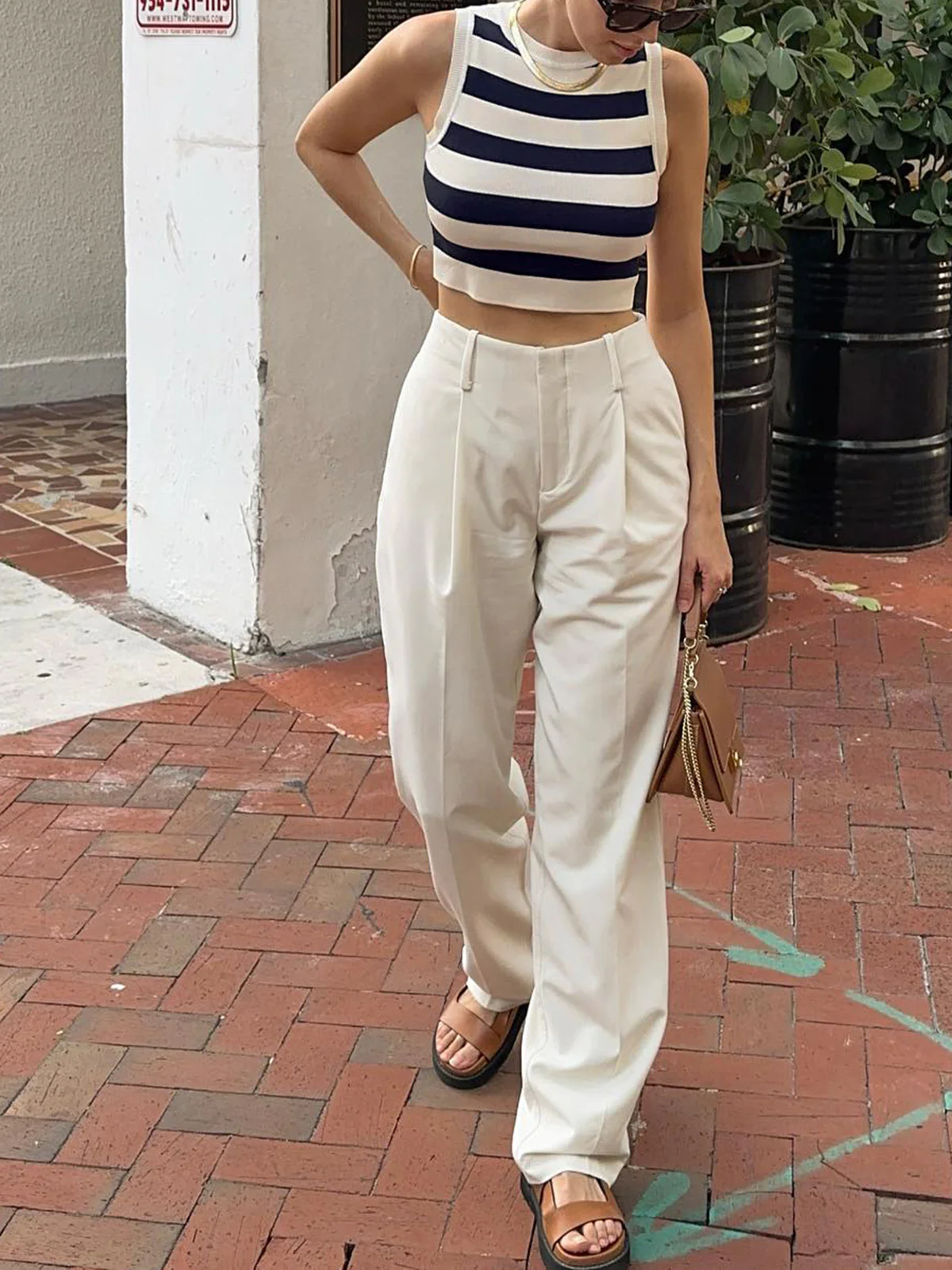 Basic Stripe Crop Tank Top - Takermore