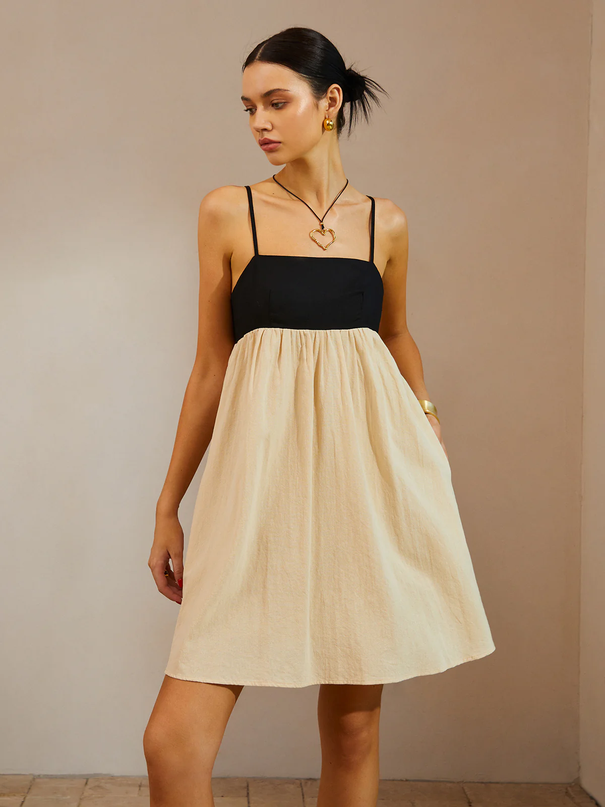 Color Block Backless Spaghetti Strap Short Dress - Takermore