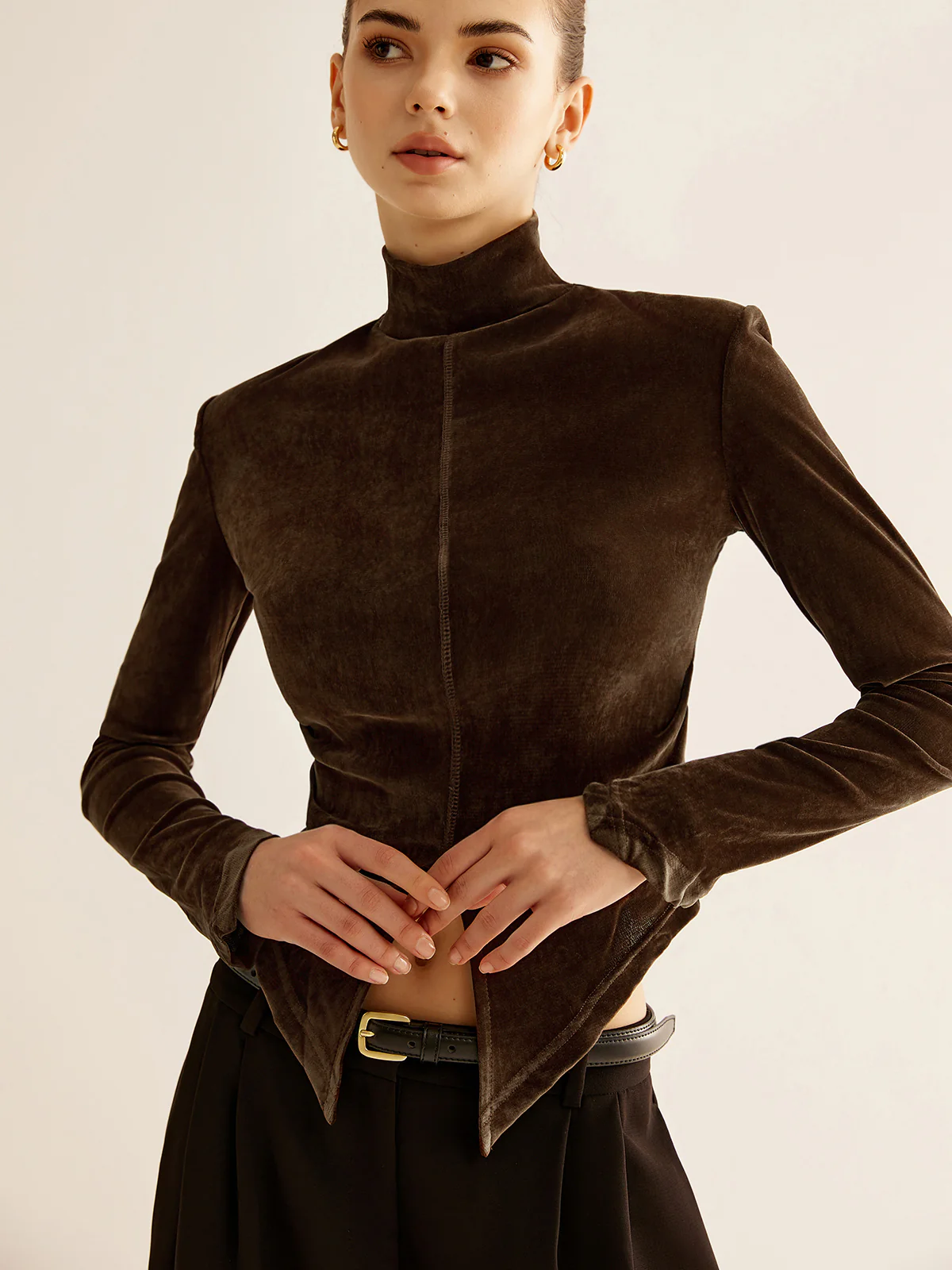 Velvet Mock-Neck Slit T-Shirt - Takermore