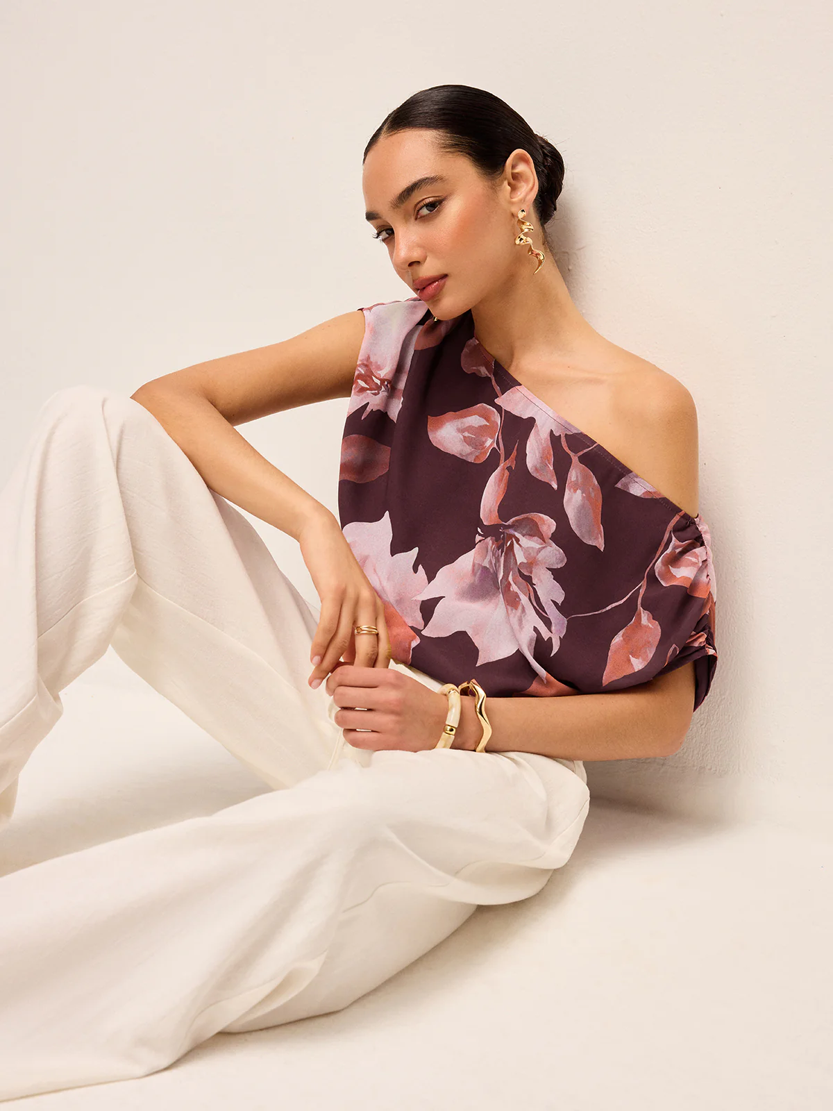 One-Shoulder Floral Belted Blouse - Takermore