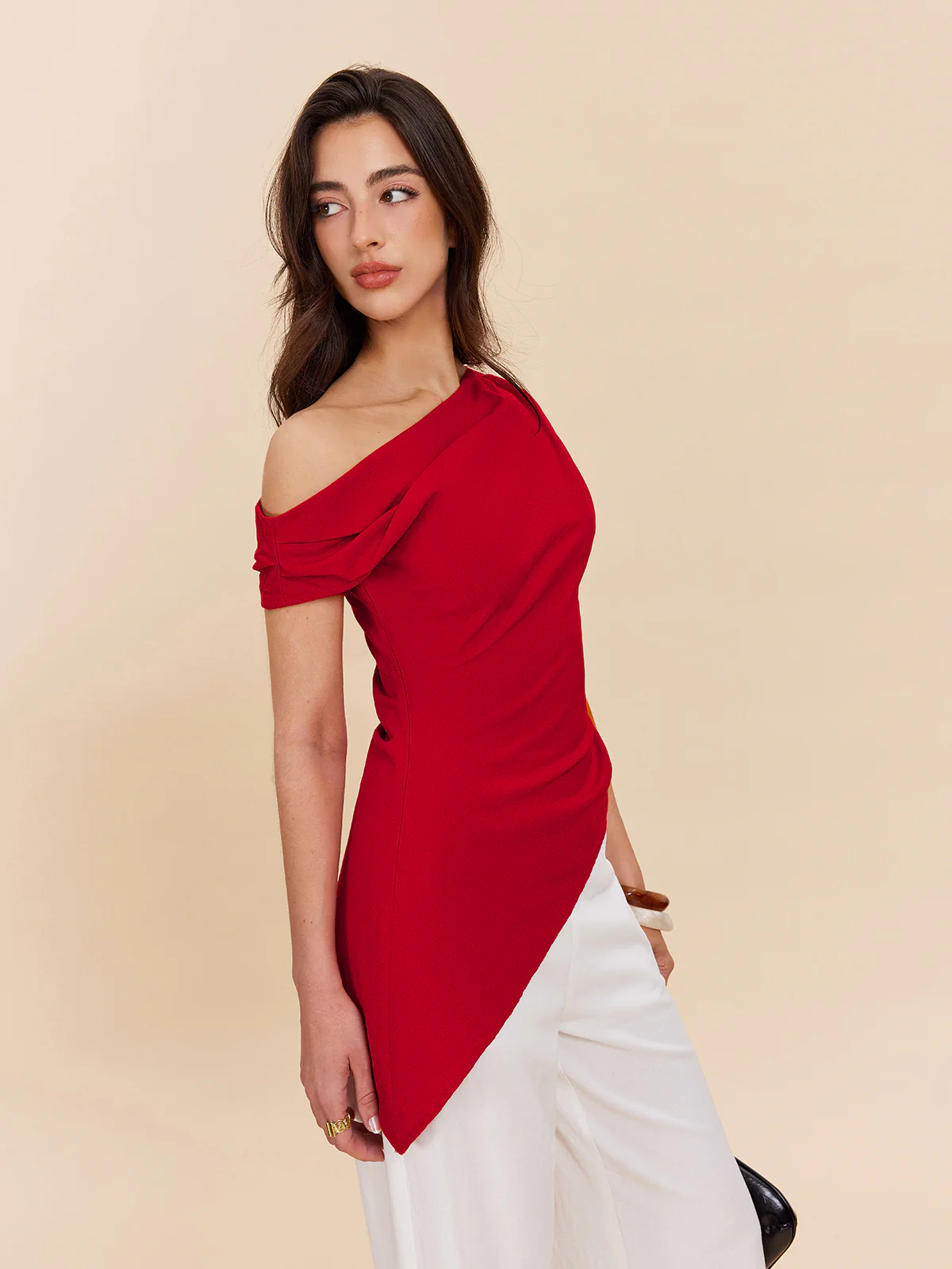 Cotton & Linen One-Shoulder Top - Takermore