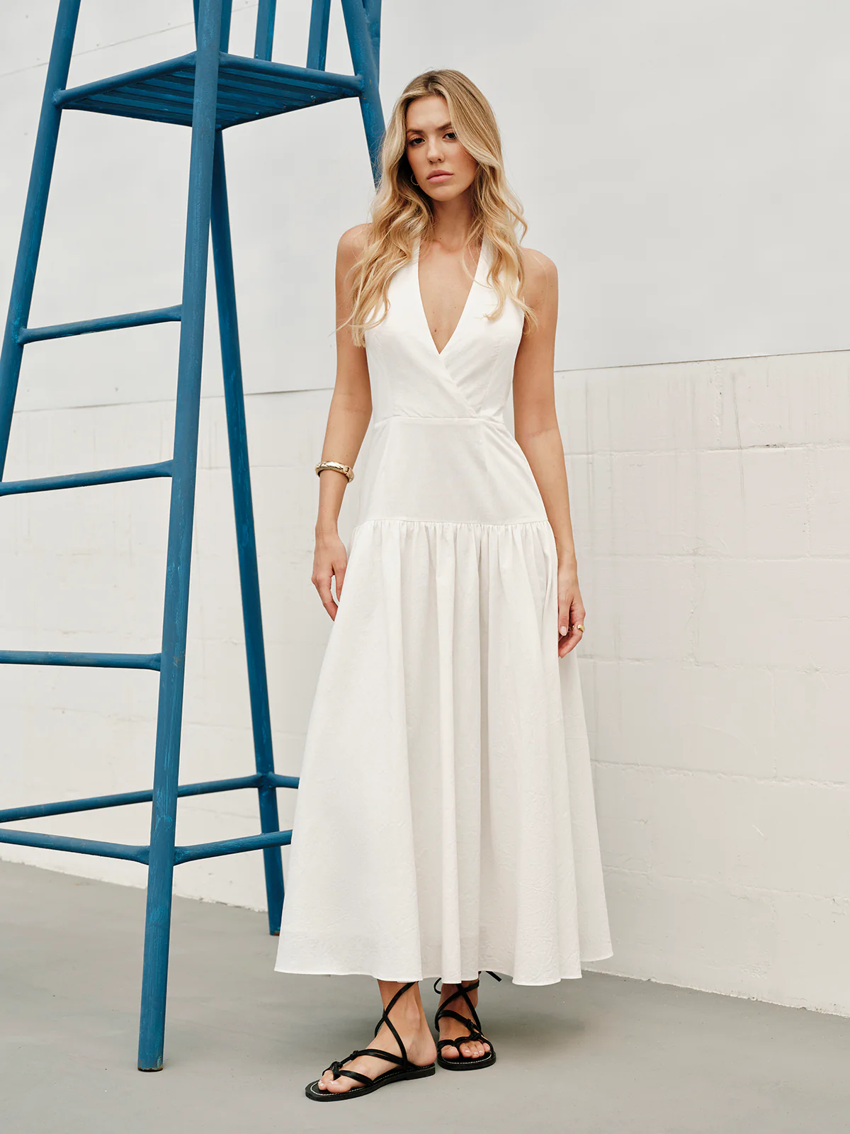 Cotton Halter V-Neck Backless Dress - Takermore