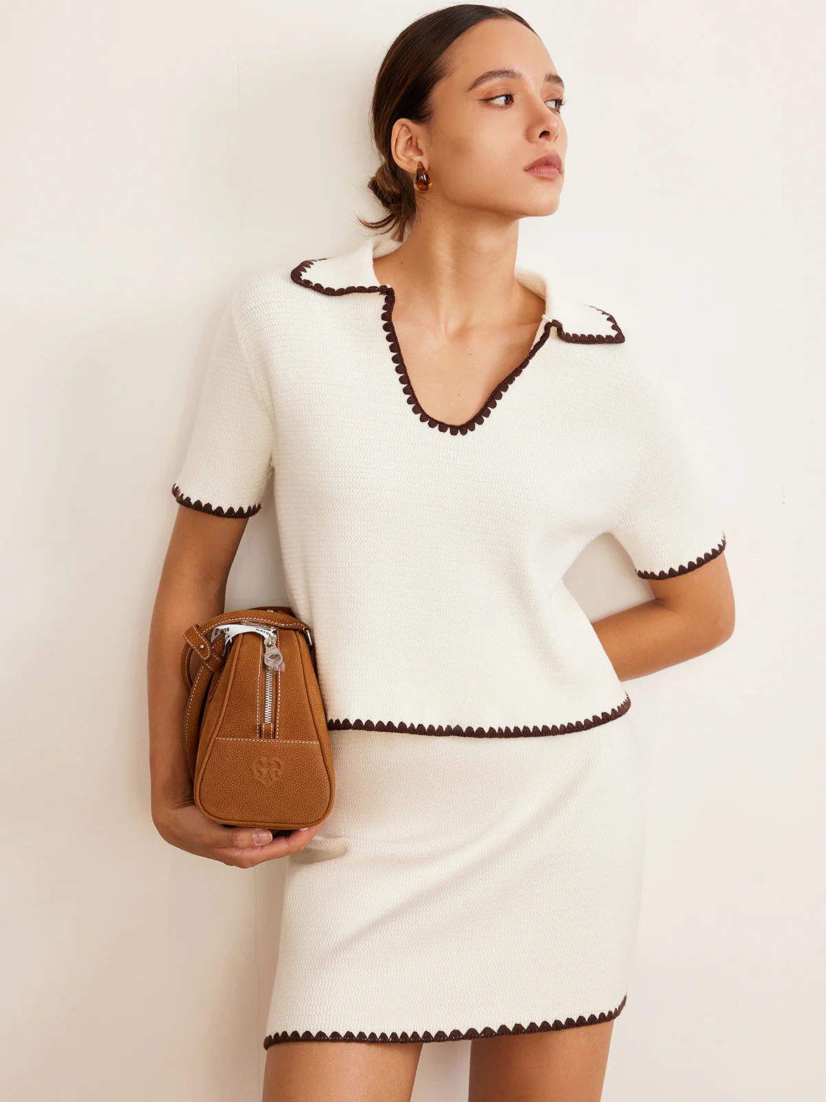 Contrast Trim V-Neck Polo Knit Top - Takermore