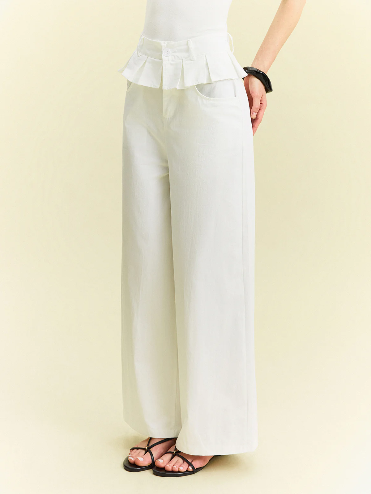 Wide-Leg Pants with Ruffle Detail - Takermore