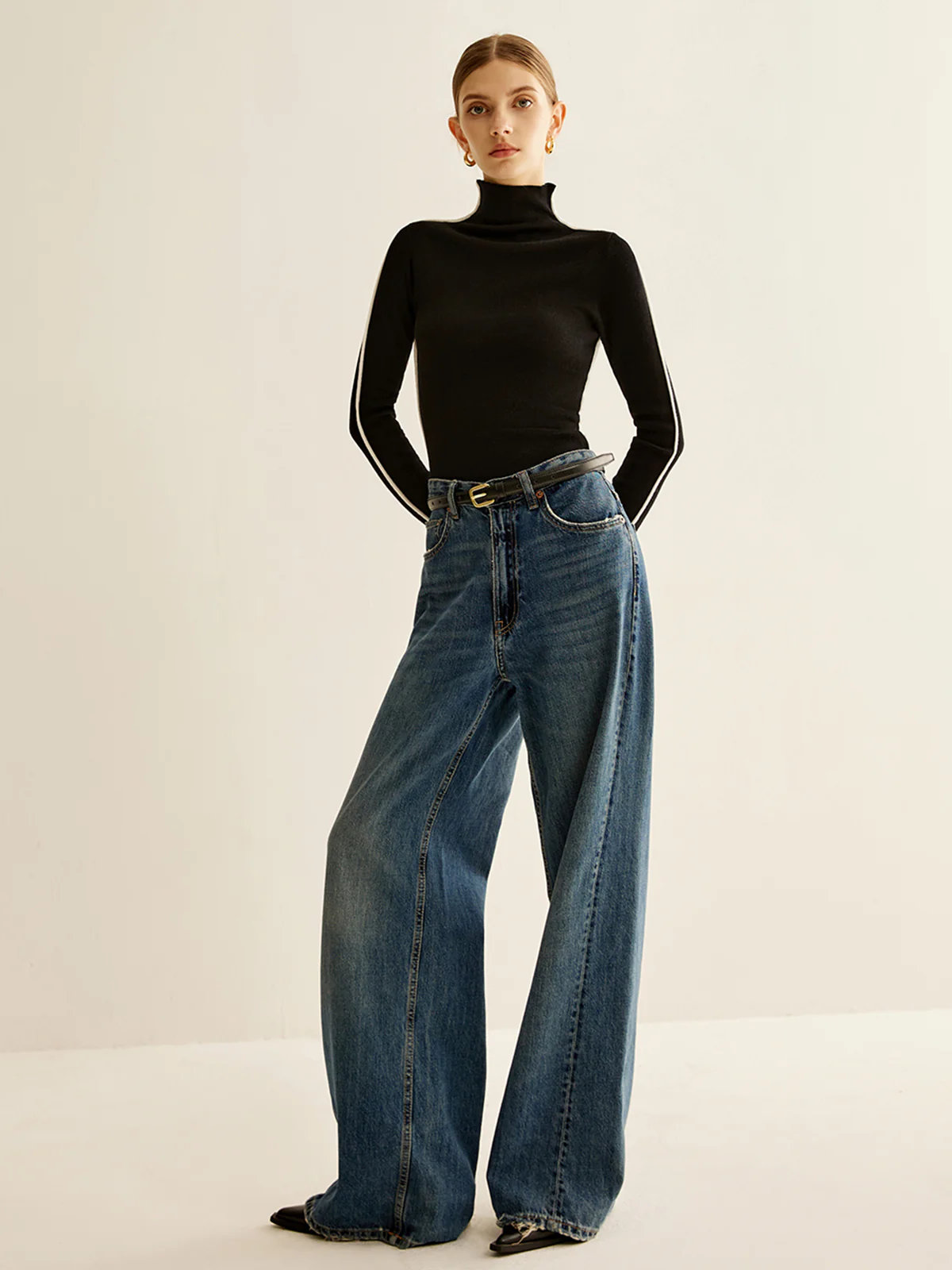 Wool-Blend Mock-Neck Knit Top - Takermore