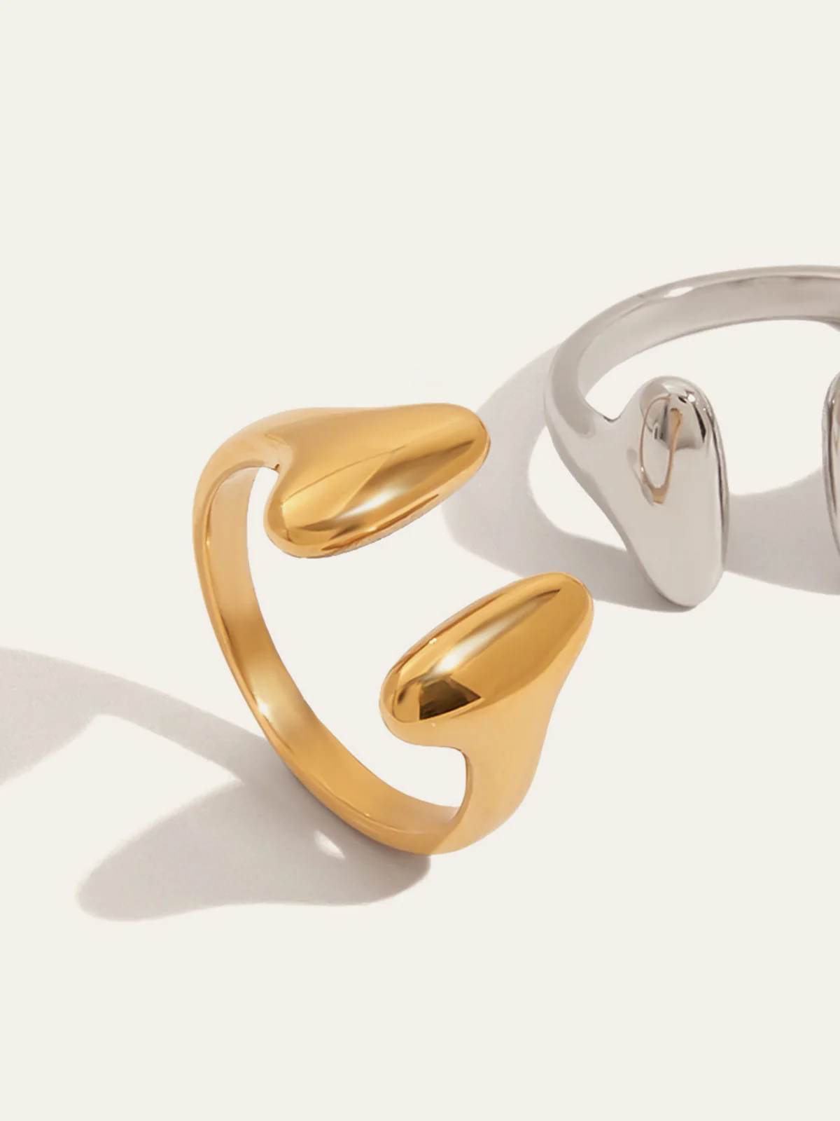 Sculptural Open-Ended Ring - Takermore