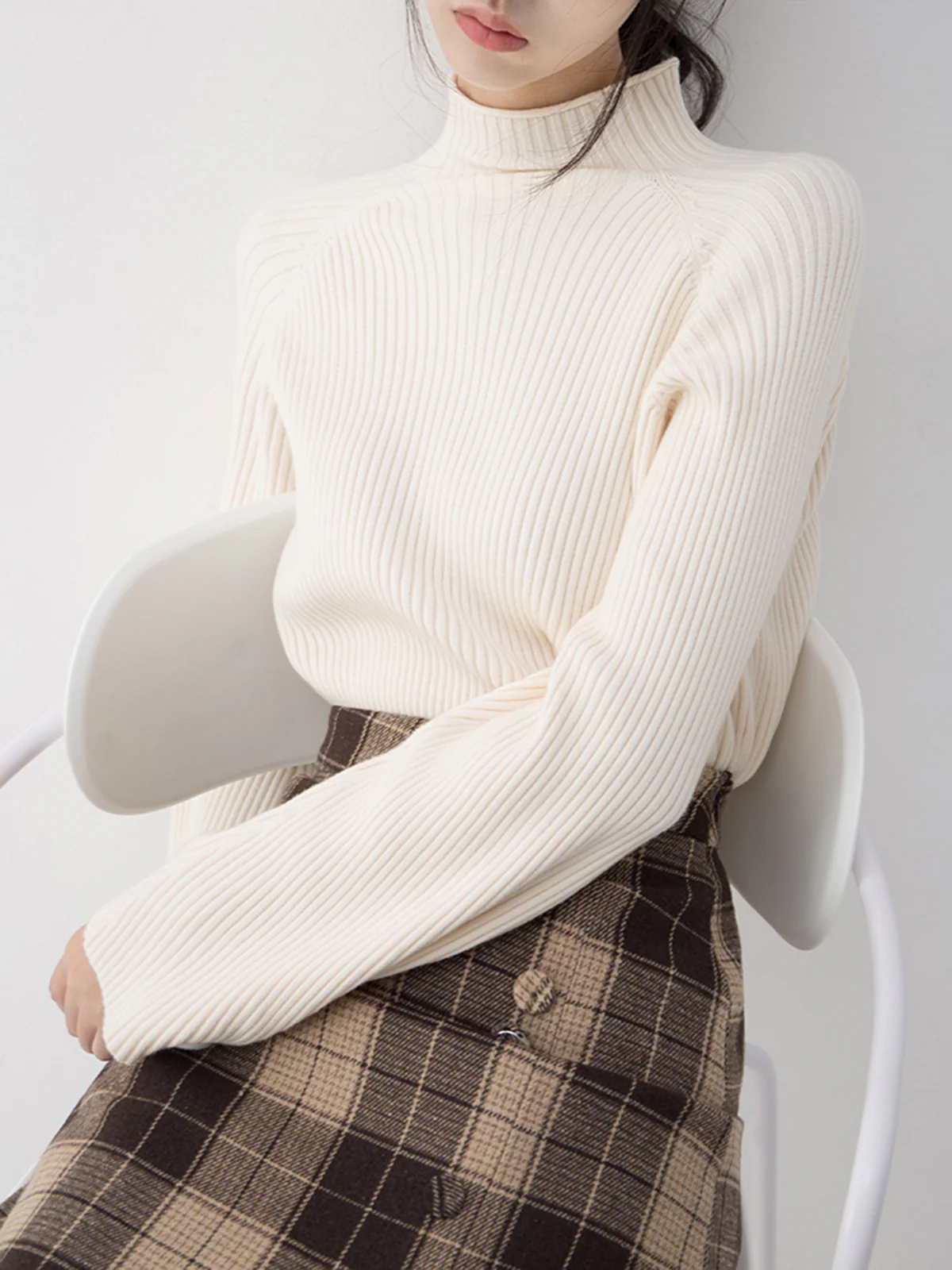 Minimalist Plain Ribbed Sweater - Takermore