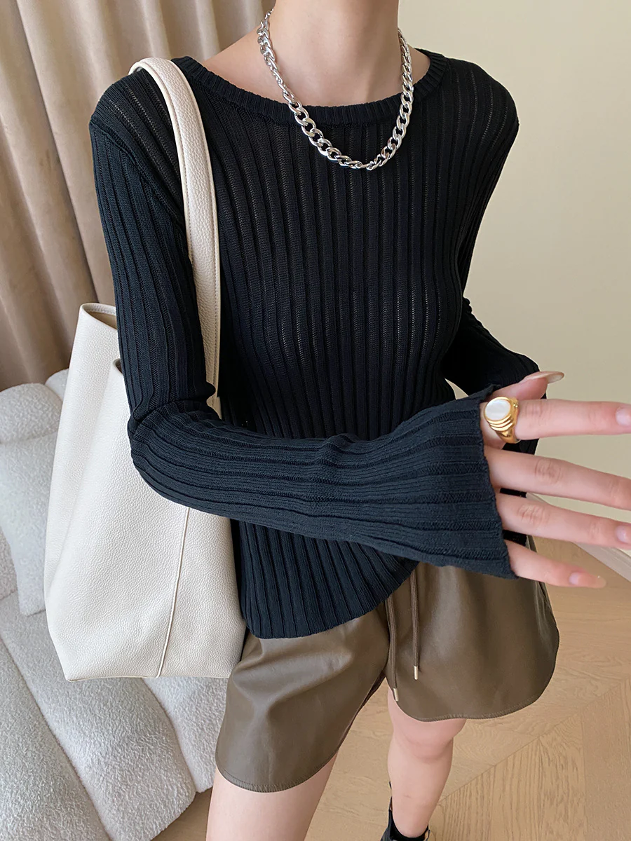 Knit Semi-sheer Long Sleeve Top - Takermore