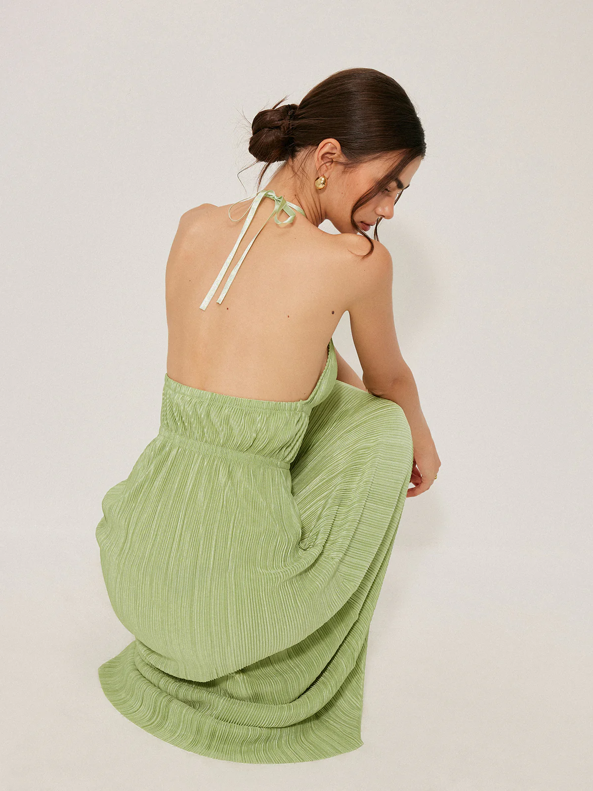 Pleated Halter Backless Dress - Takermore