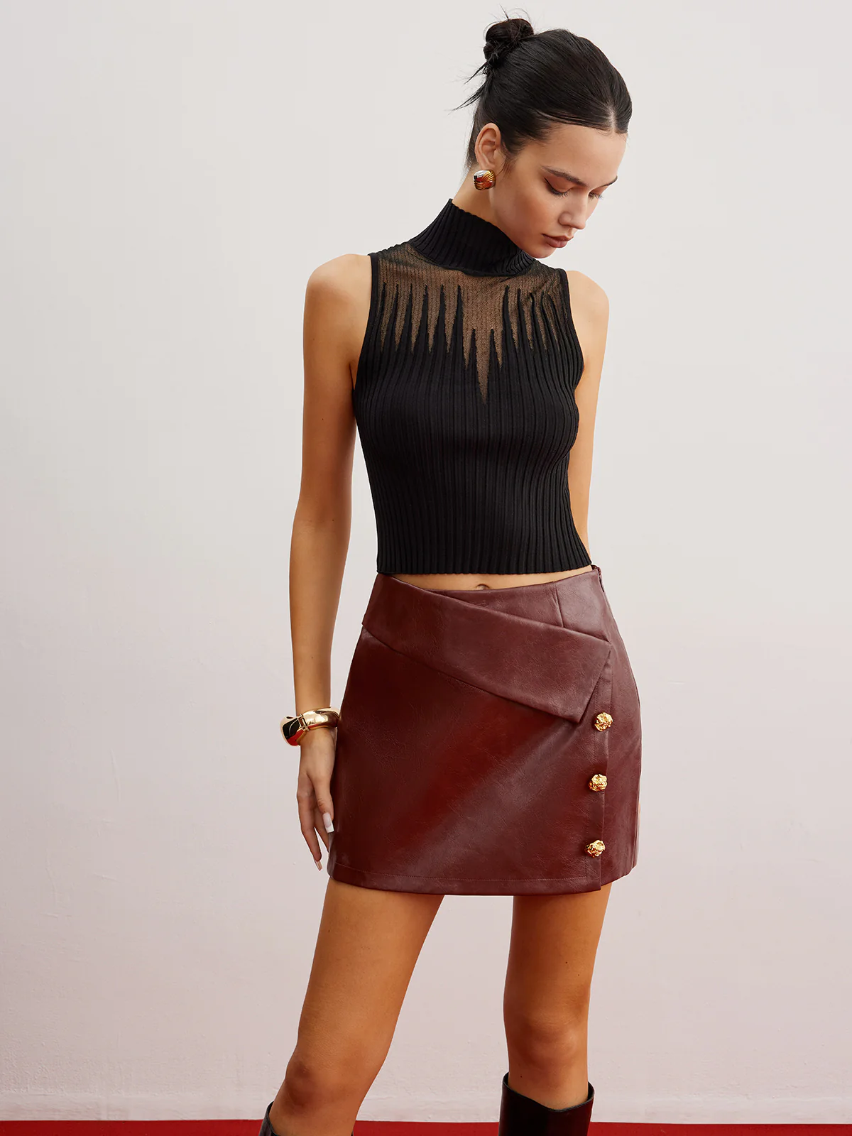 Crop Sheer Panel Sweater Vest - Takermore